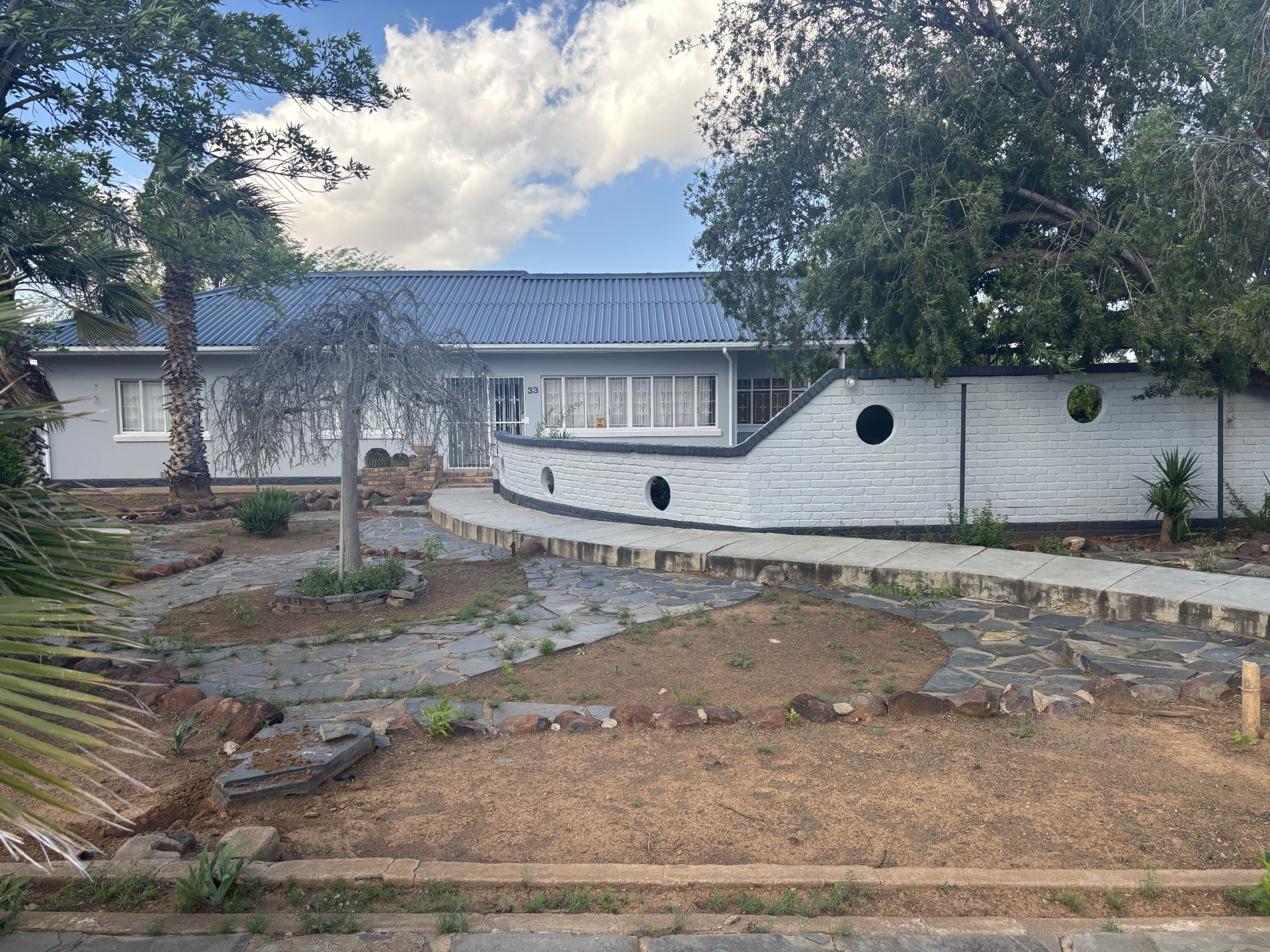 House for sale in Calvinia, 1918 m²