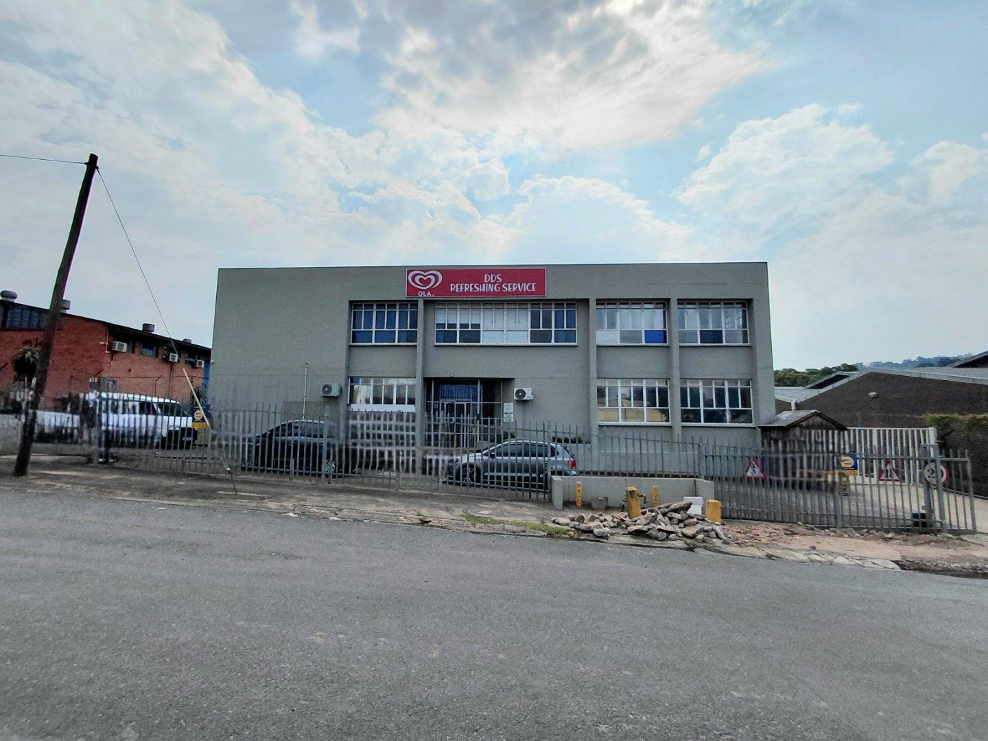 Industrial Property for rent in Pinetown Central, Pinetown, KwaZulu Natal, 2140 m²
