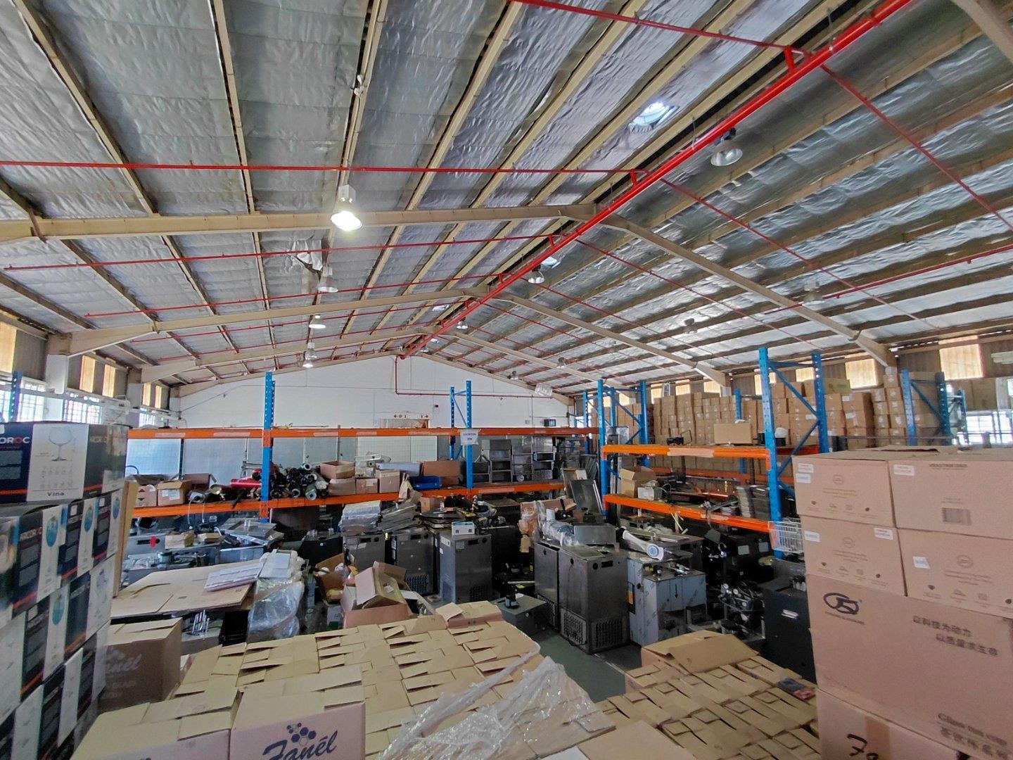 Industrial Property for rent in Pinetown Central, Pinetown, KwaZulu Natal, 2140 m²