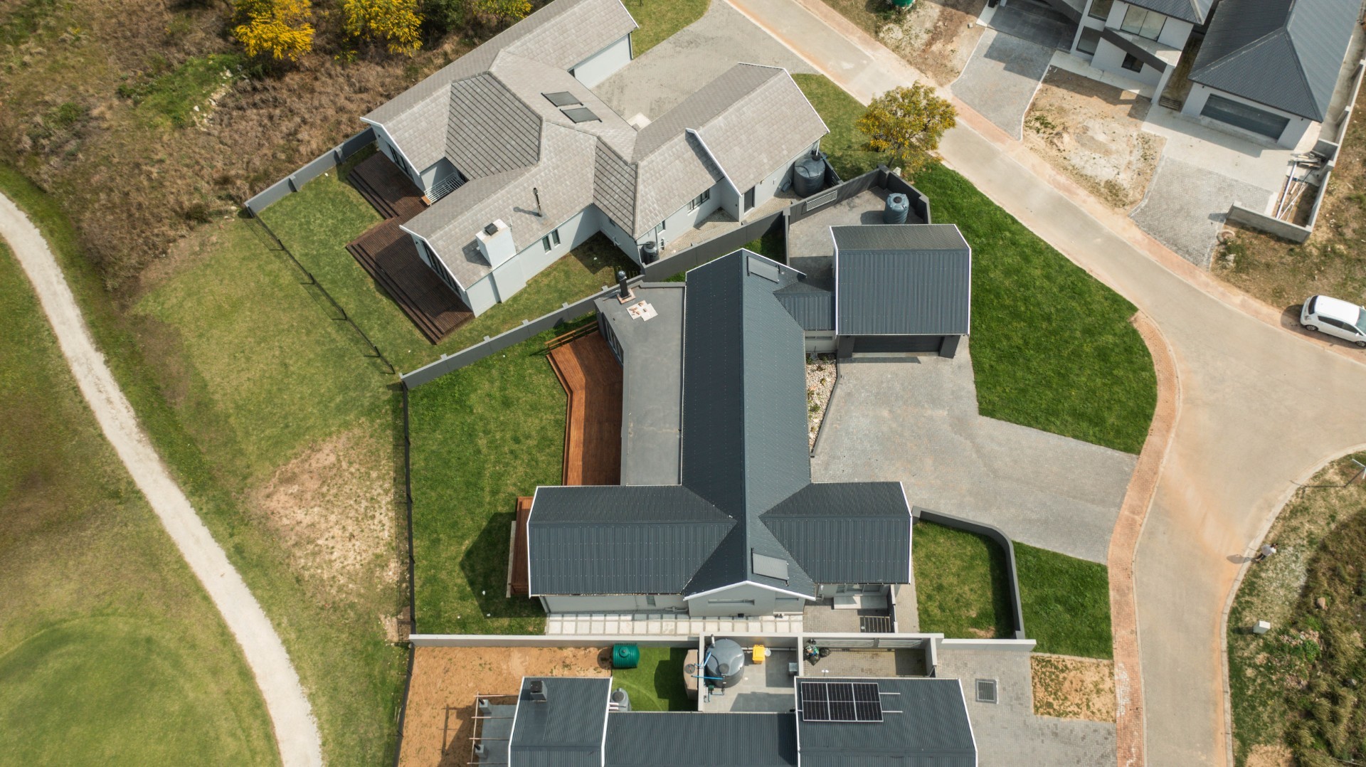 House for sale in Wedgewood Golf Estate, Port Elizabeth, 250 m²