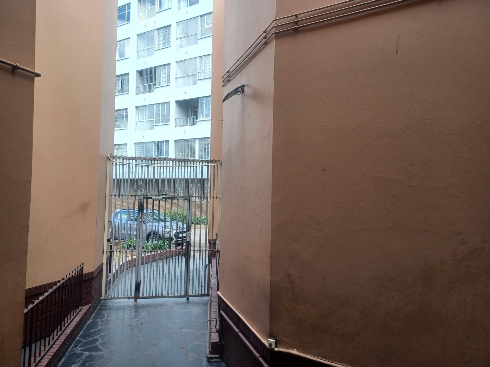 Apartment for sale in Esplanade, Durban, KwaZulu Natal, 4 The Gables, The Gables Annex, 170 Margaret Mncadi avenue, Esplanade, Durban, KwaZulu Natal, 94 m²