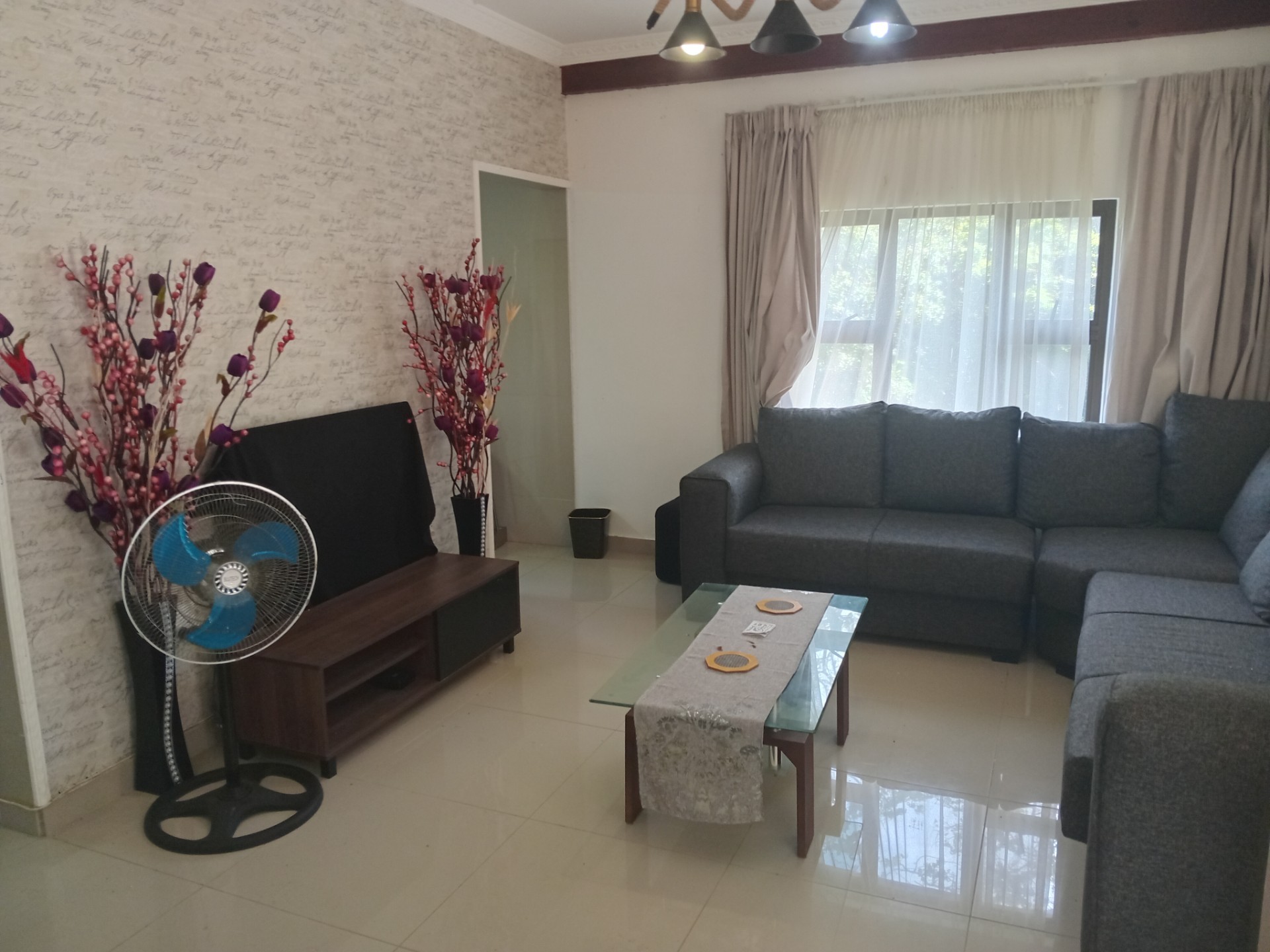 House for sale in Glenmore, Port Edward, KwaZulu Natal, 180 m²