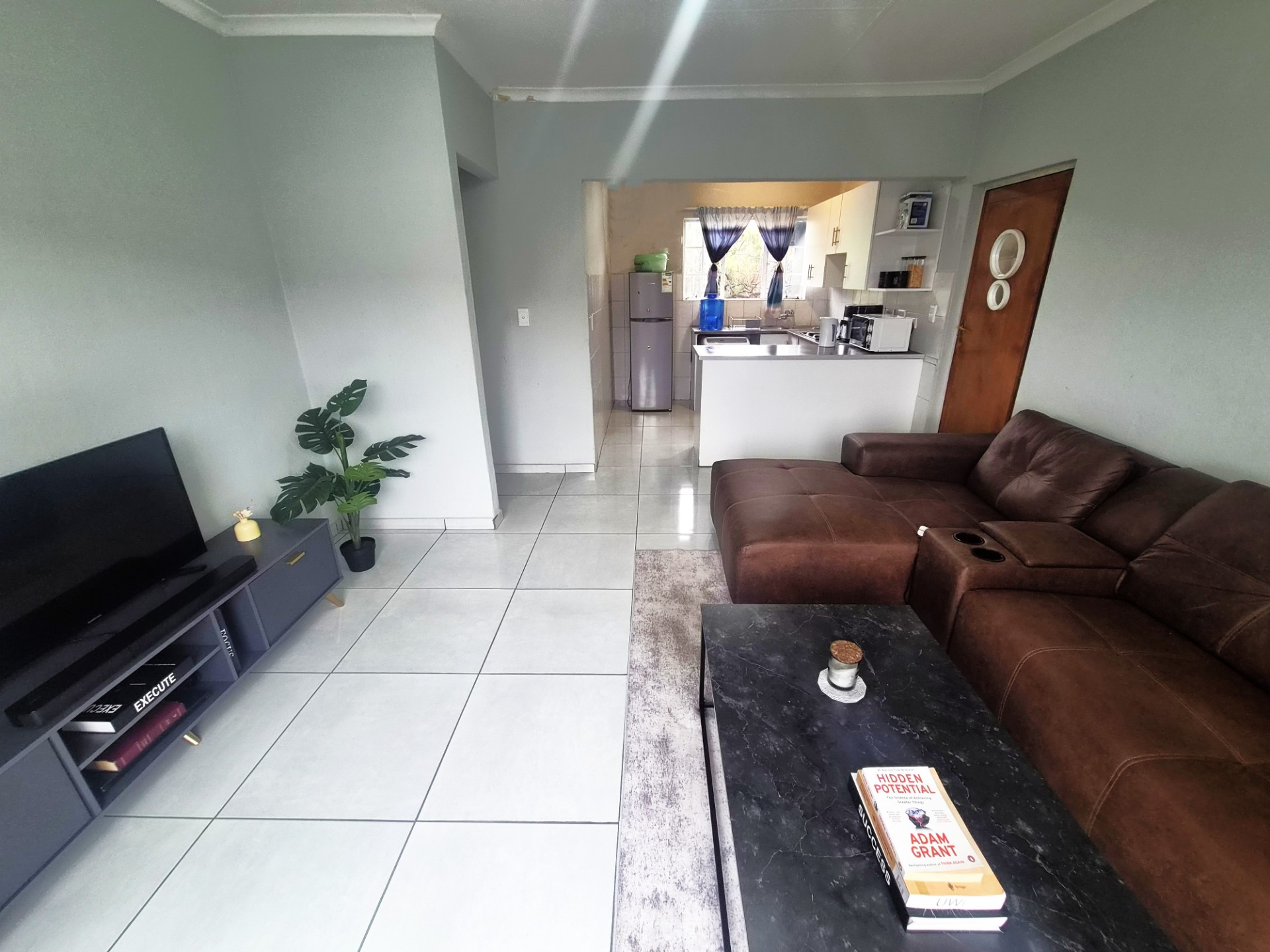 Apartment for sale in Northgate, Randburg, 54 m²