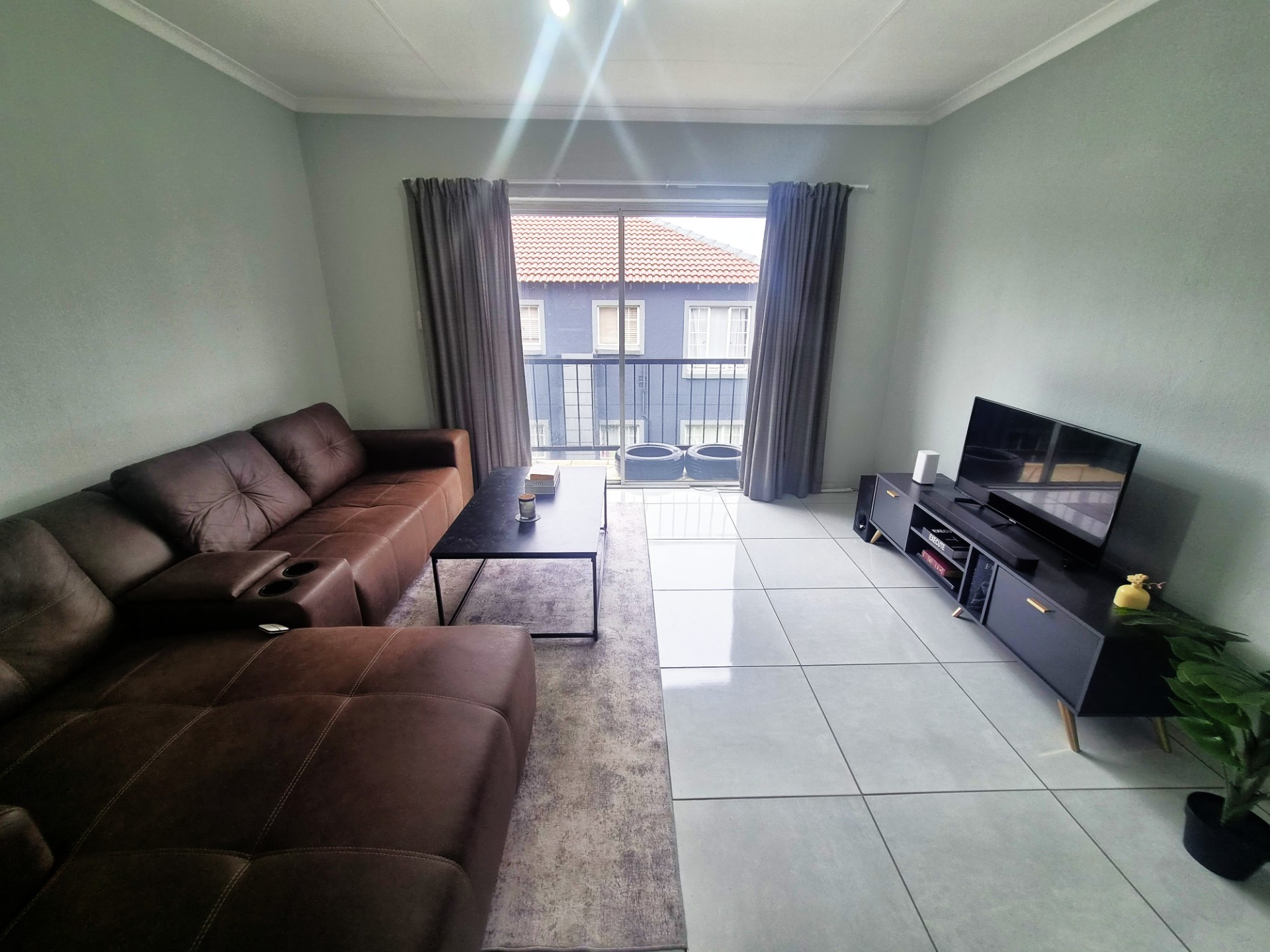 Apartment for sale in Northgate, Randburg, 54 m²