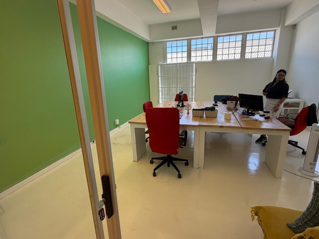 Office for rent in Woodstock, Cape Town, 95 SIR LOWRY ROAD, Woodstock, Cape Town, Western Cape, 142 m²