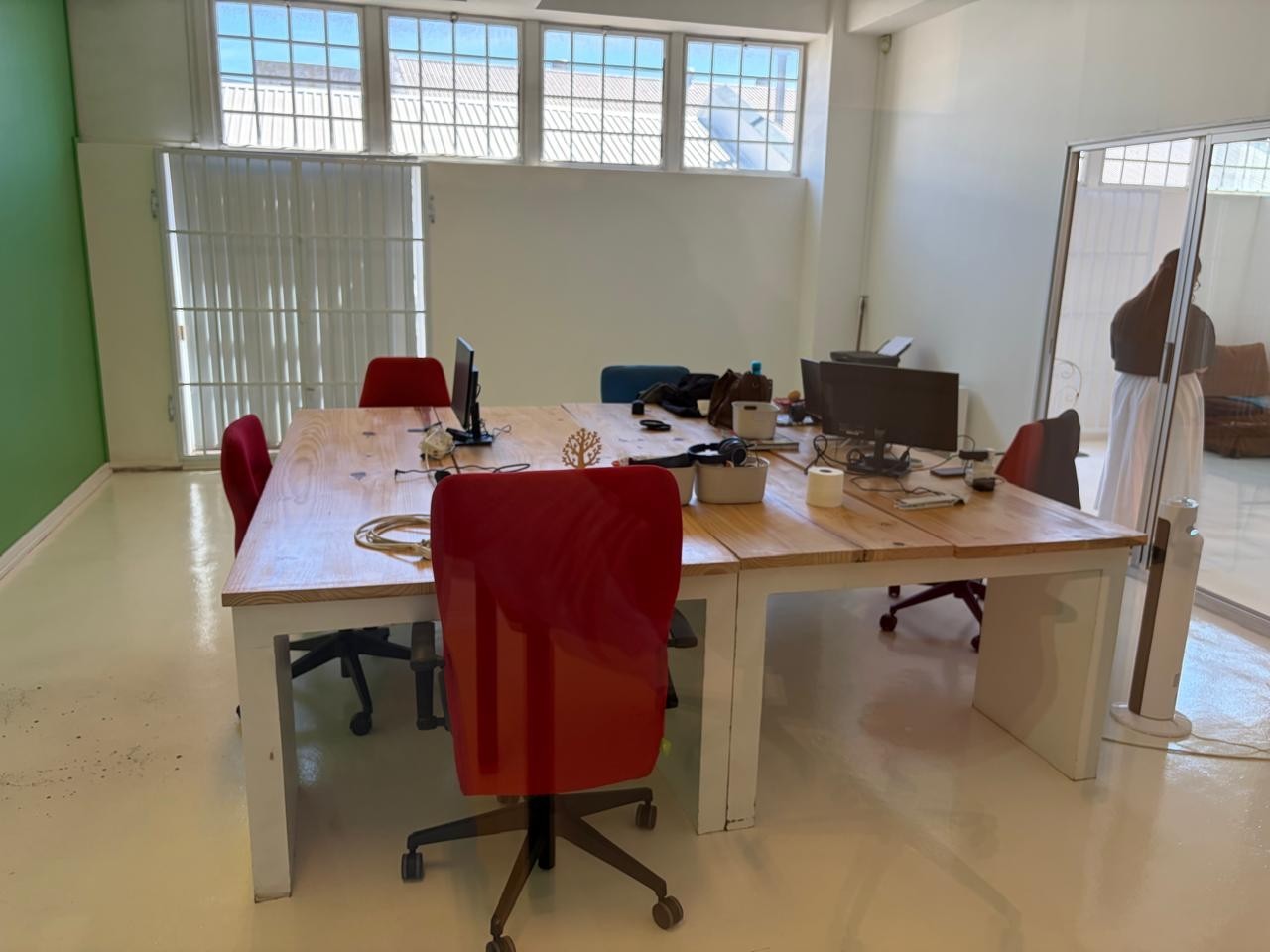 Office for rent in Woodstock, Cape Town, 95 SIR LOWRY ROAD, Woodstock, Cape Town, Western Cape, 142 m²