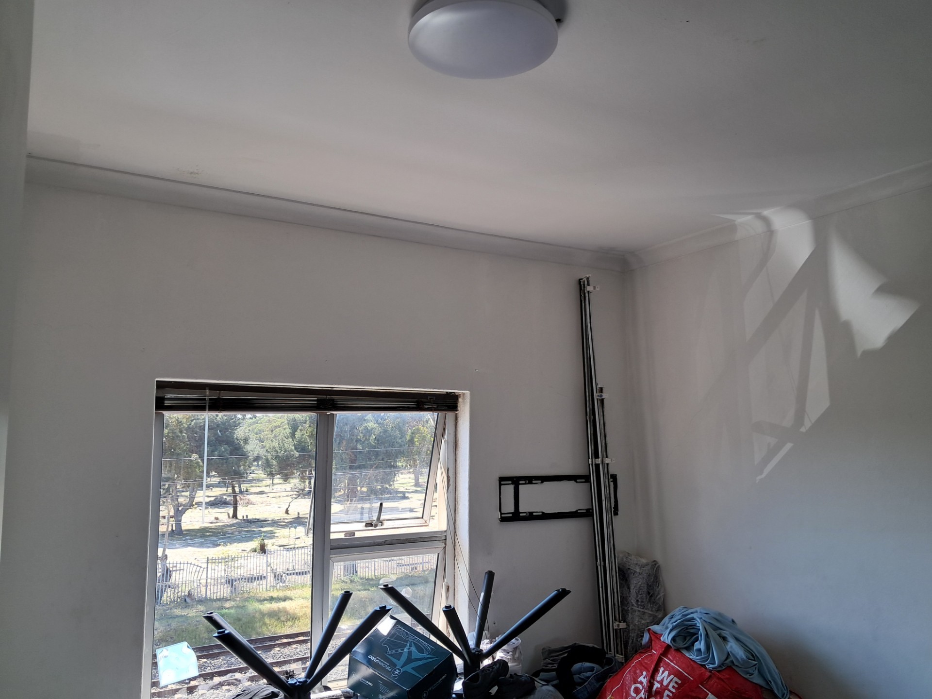 Apartment for rent in Thornton, Cape Town, 59 m²