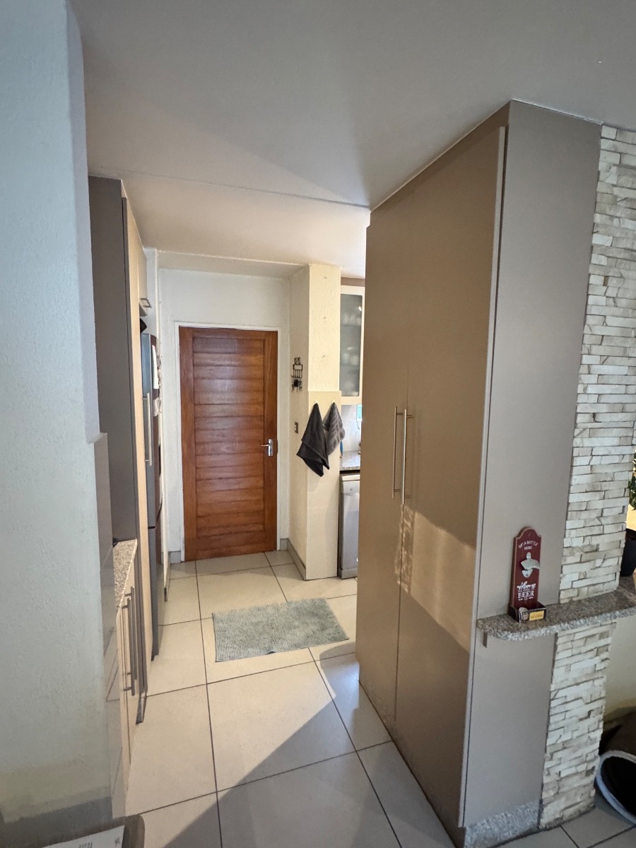 Townhouse for sale in Morning Hill, Bedfordview, 79 m²
