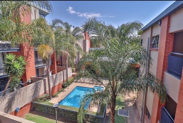 Apartment for sale in Morningside, Sandton, 105 m²