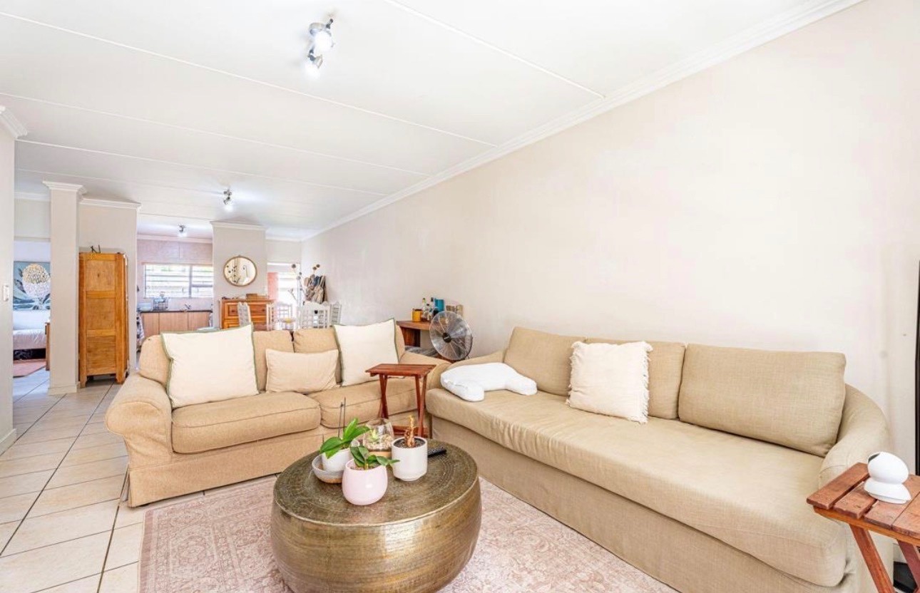 Apartment for sale in Morningside, Sandton, 105 m²