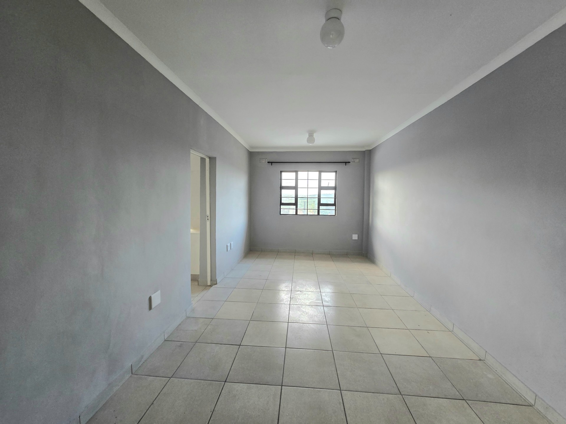 Apartment for rent in Avoca, Durban, KwaZulu Natal