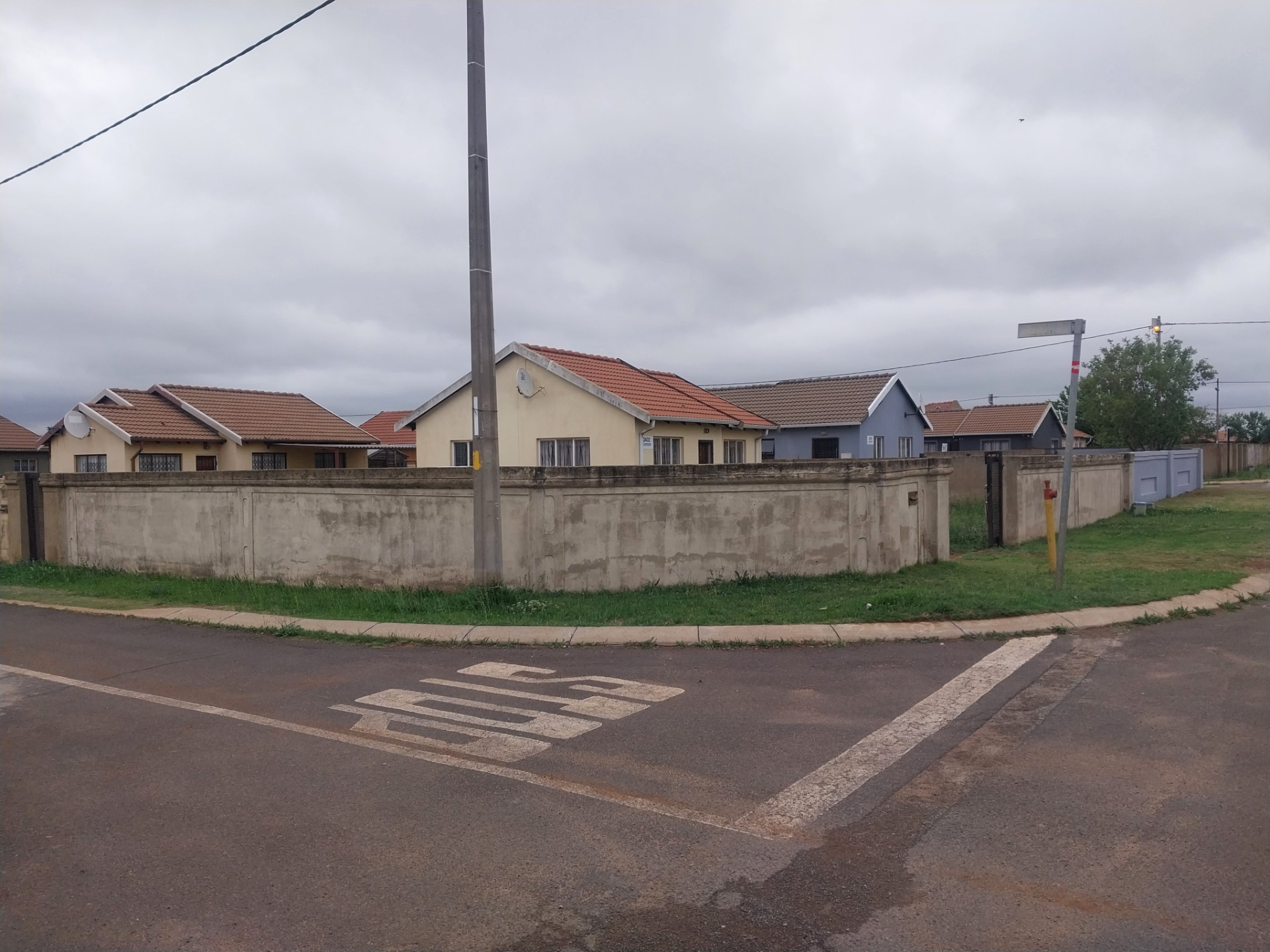 2 Bedroom House For Sale in Mapleton, Boksburg