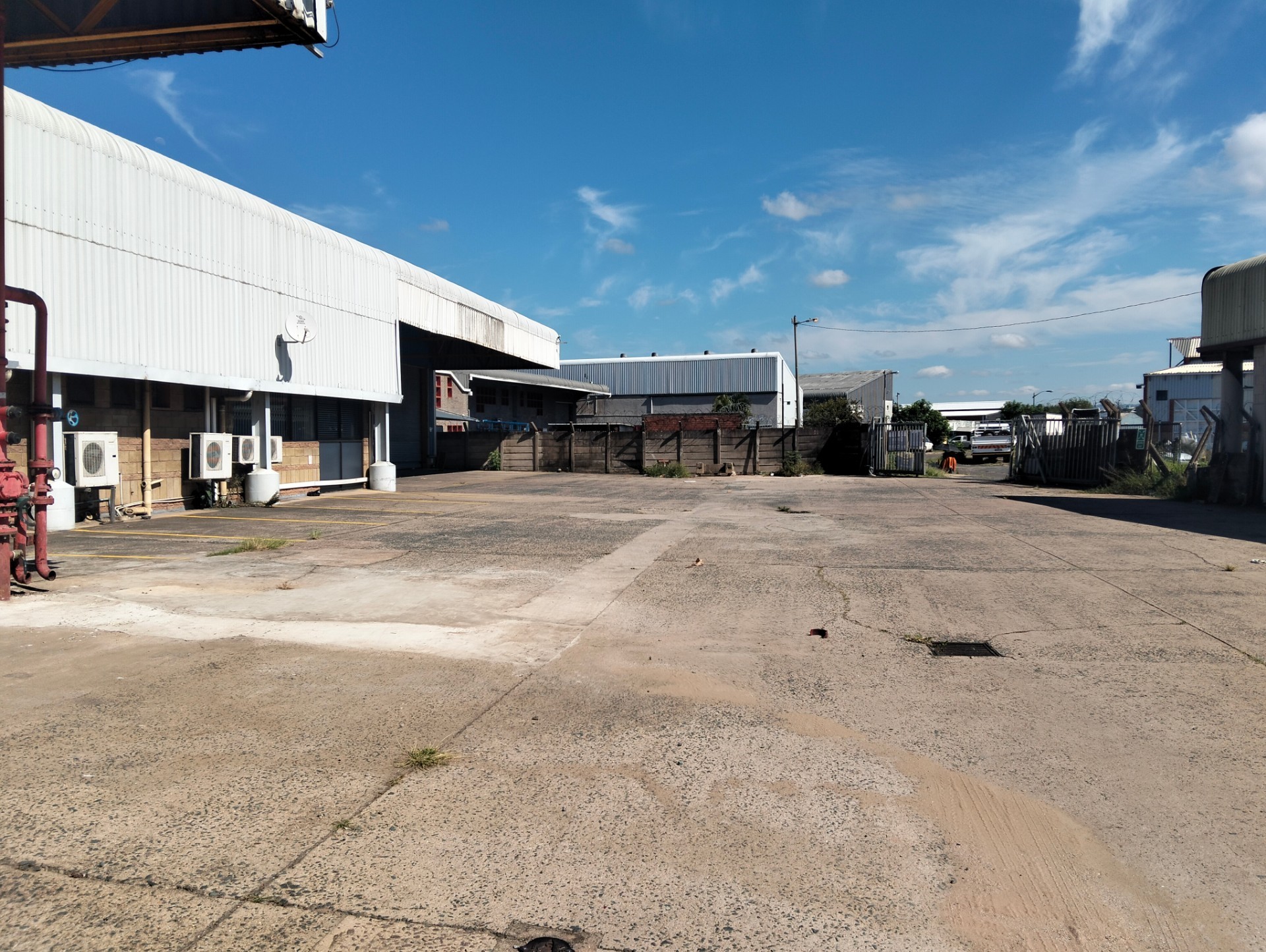 Industrial Property for rent in Springfield Park, Durban, KwaZulu Natal, 1943 m²