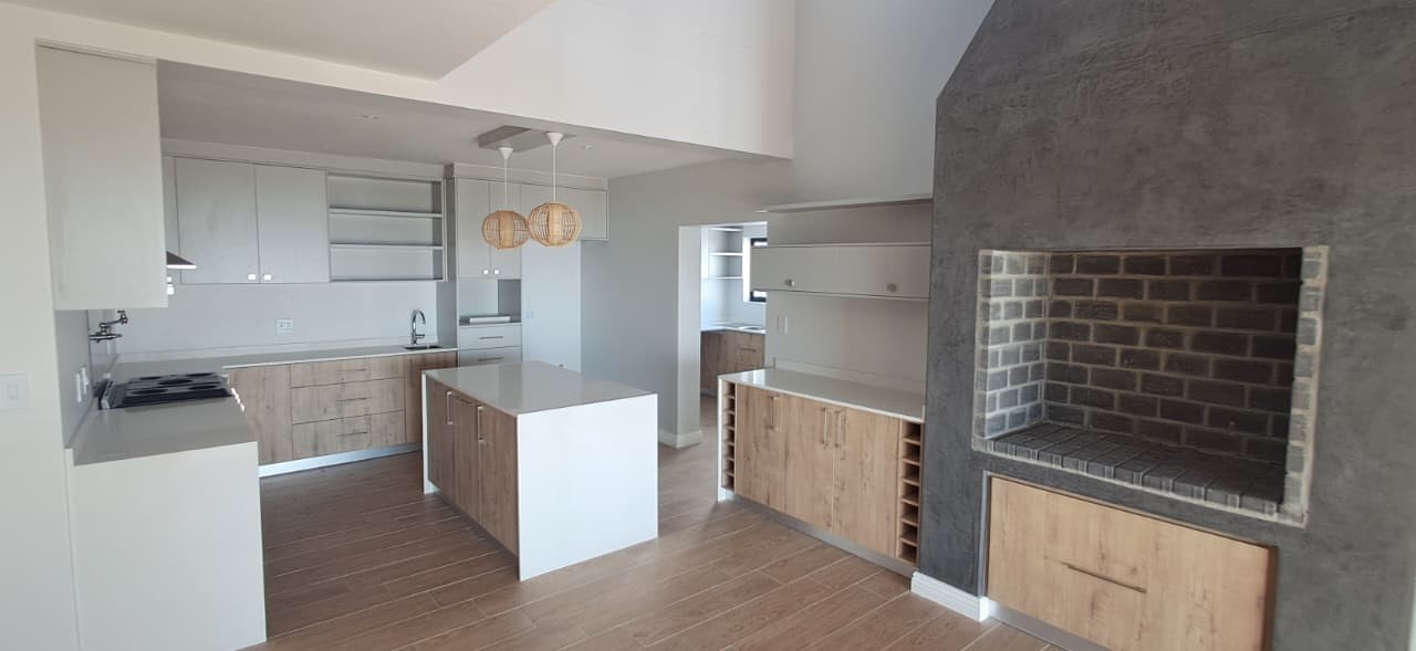 House for sale in St Helena Views, St Helena Bay, 5 Cobbler Drive, St Helena Views, St Helena Bay, Western Cape, 196 m²