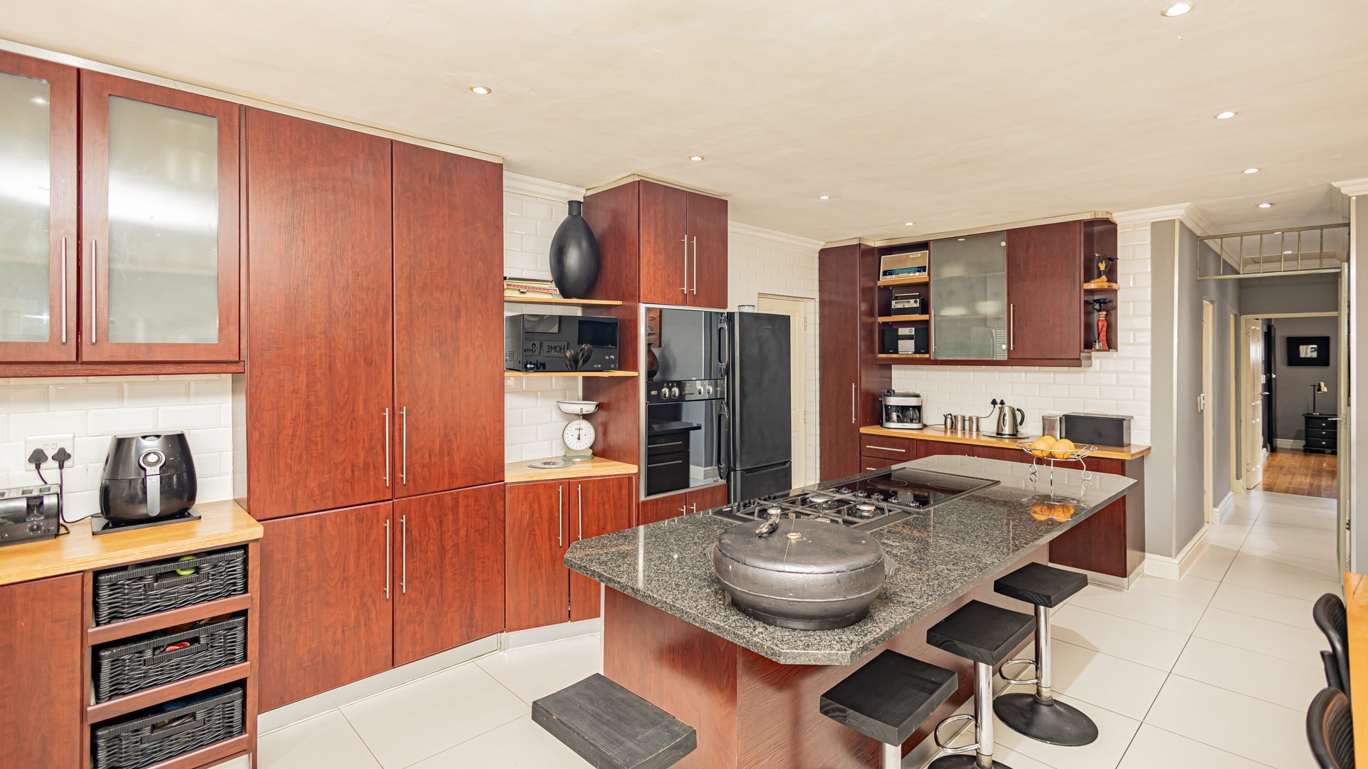 House for sale in Vredekloof Heights, Brackenfell, 240 m²