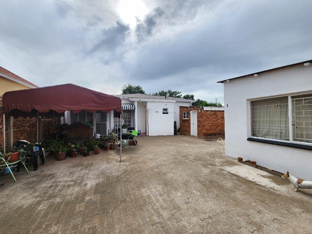House for sale in Beaconsfield, Kimberley, 383 m²