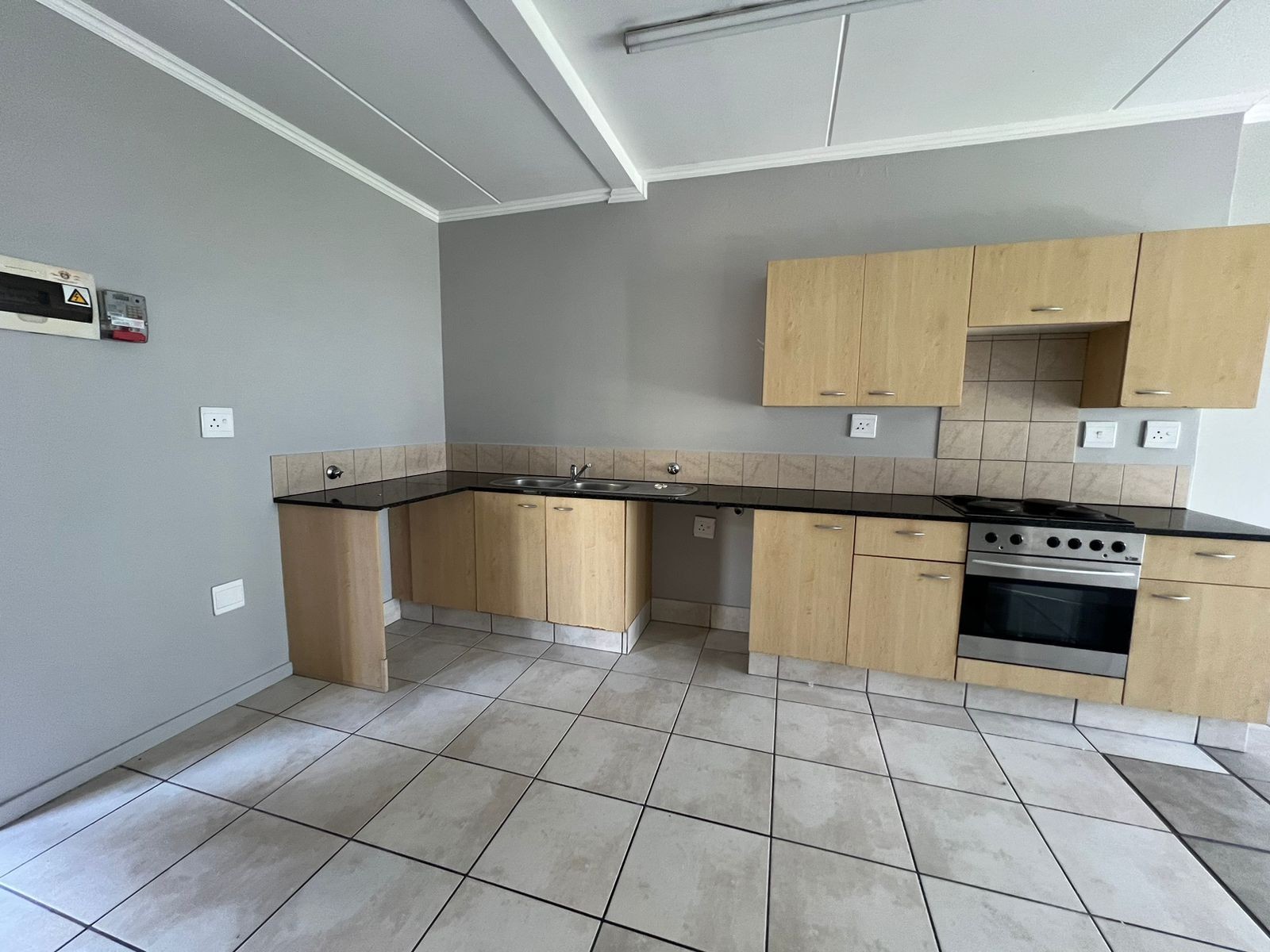 Apartment for rent in Sunninghill, Sandton, 86 m²