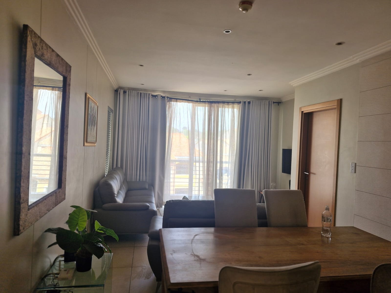 Apartment for rent in Bedfordview, 1, Kingsley Complex, 2 smith Road, Bedfordview, Gauteng, 80 m²