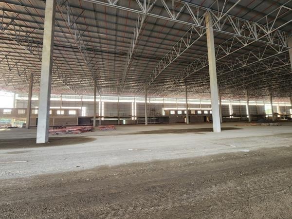 Warehouse for rent in Mount Edgecombe, KwaZulu Natal, 4566 m²