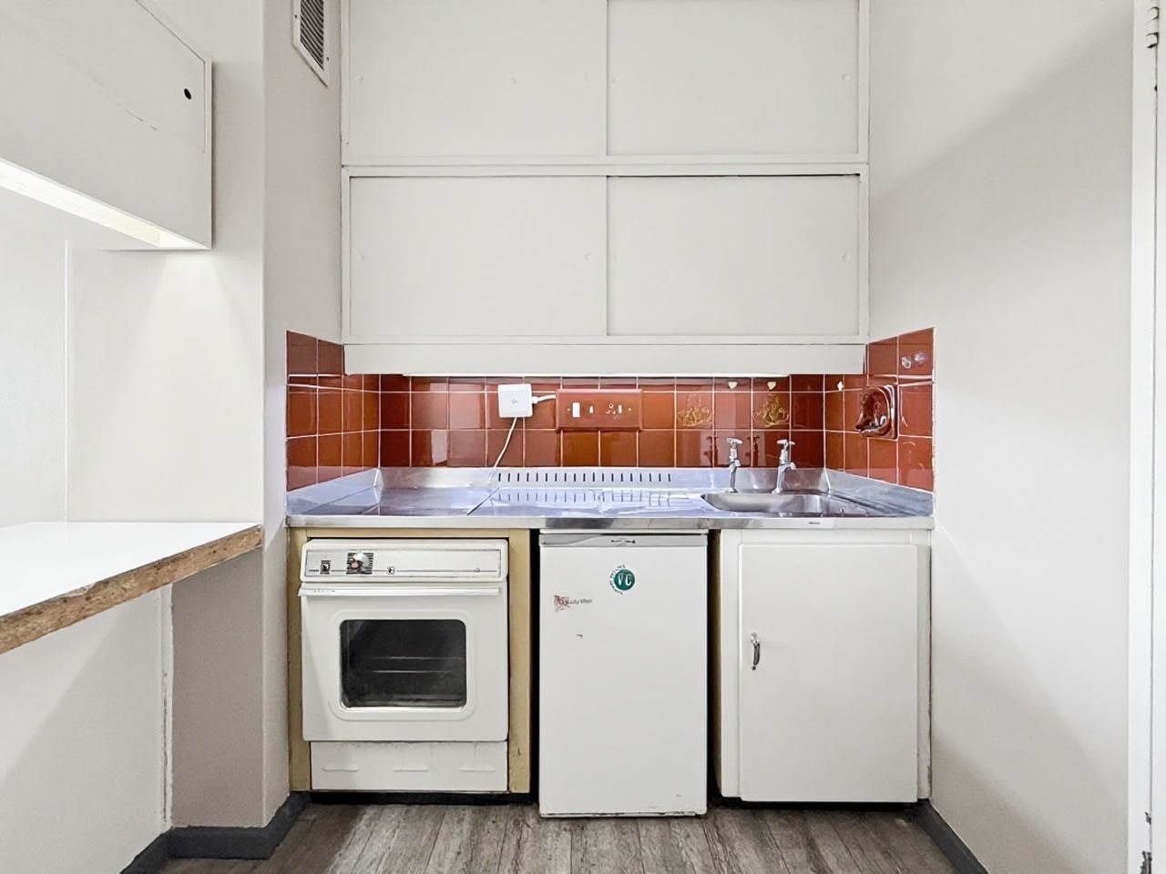 Apartment for rent in Gardens, Cape Town, 1102 105 (11th floor), gardens centre, 38 Mill Street, Gardens, Cape Town, Western Cape, 40 m²