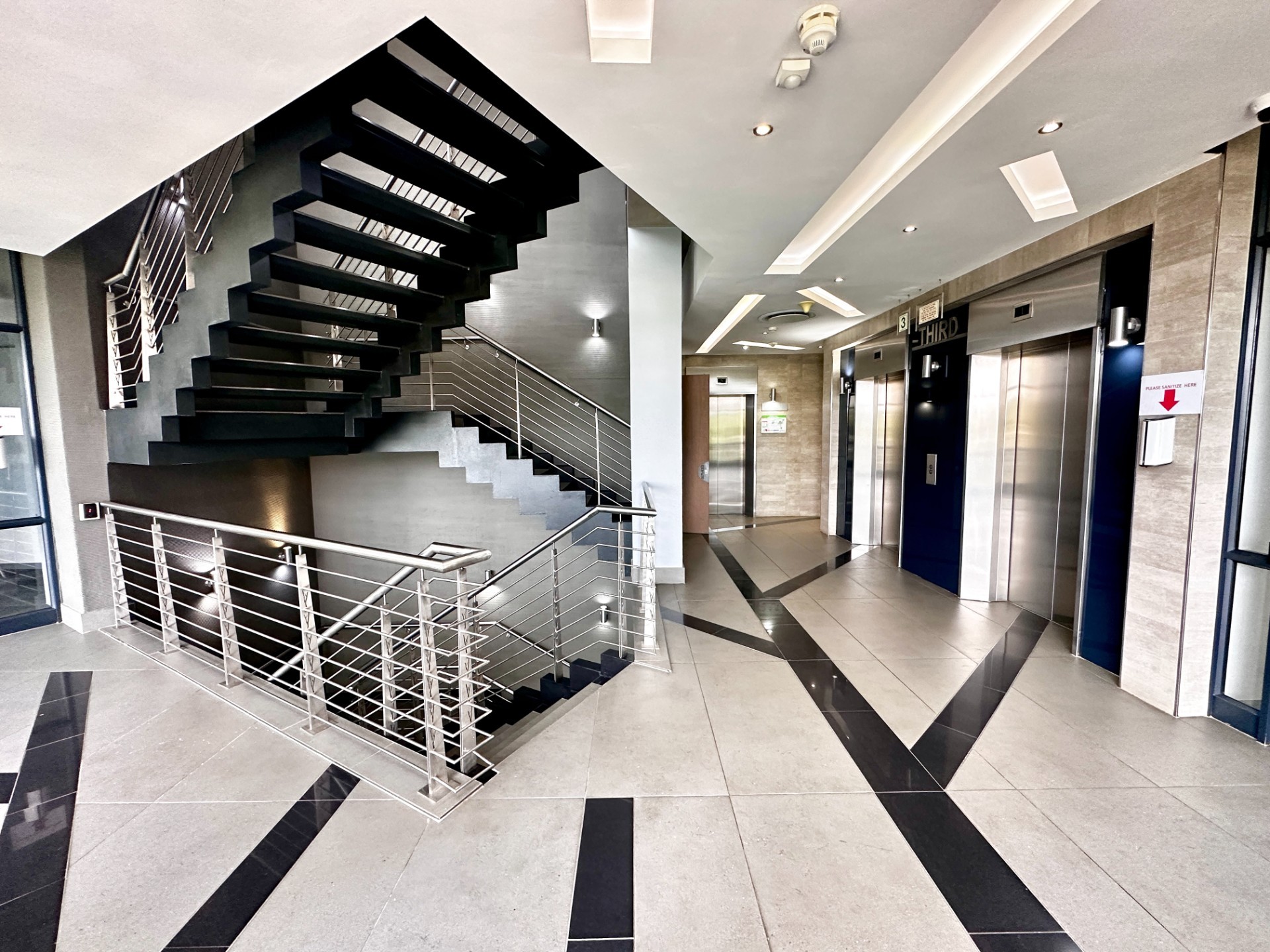 Office for rent in Lynnwood Manor, Pretoria, 2474 m²