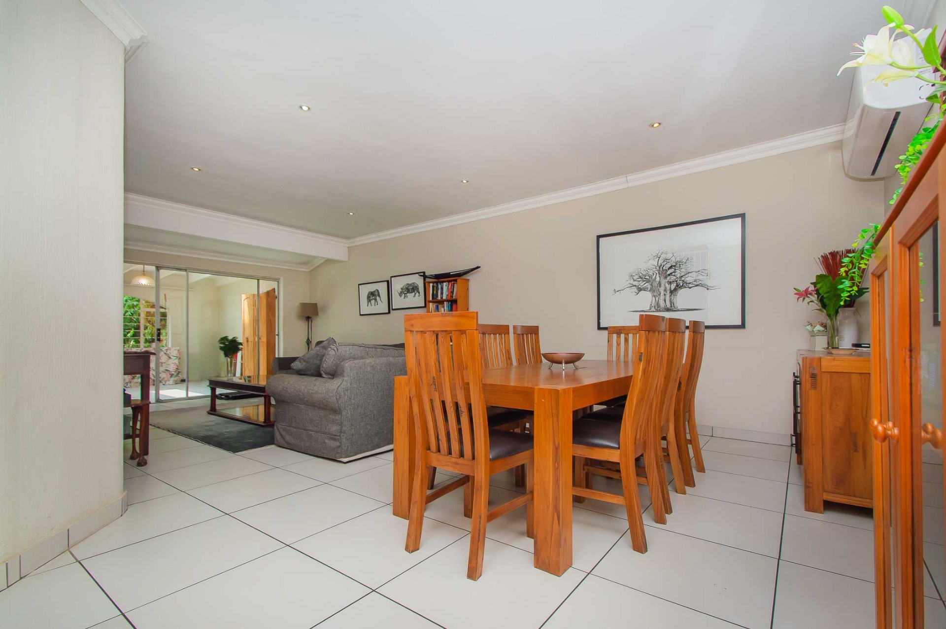 Townhouse for sale in Bryanston, Sandton