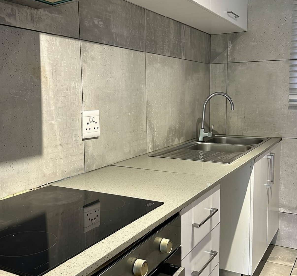 Townhouse for sale in Helderkruin, Roodepoort, 75 m²