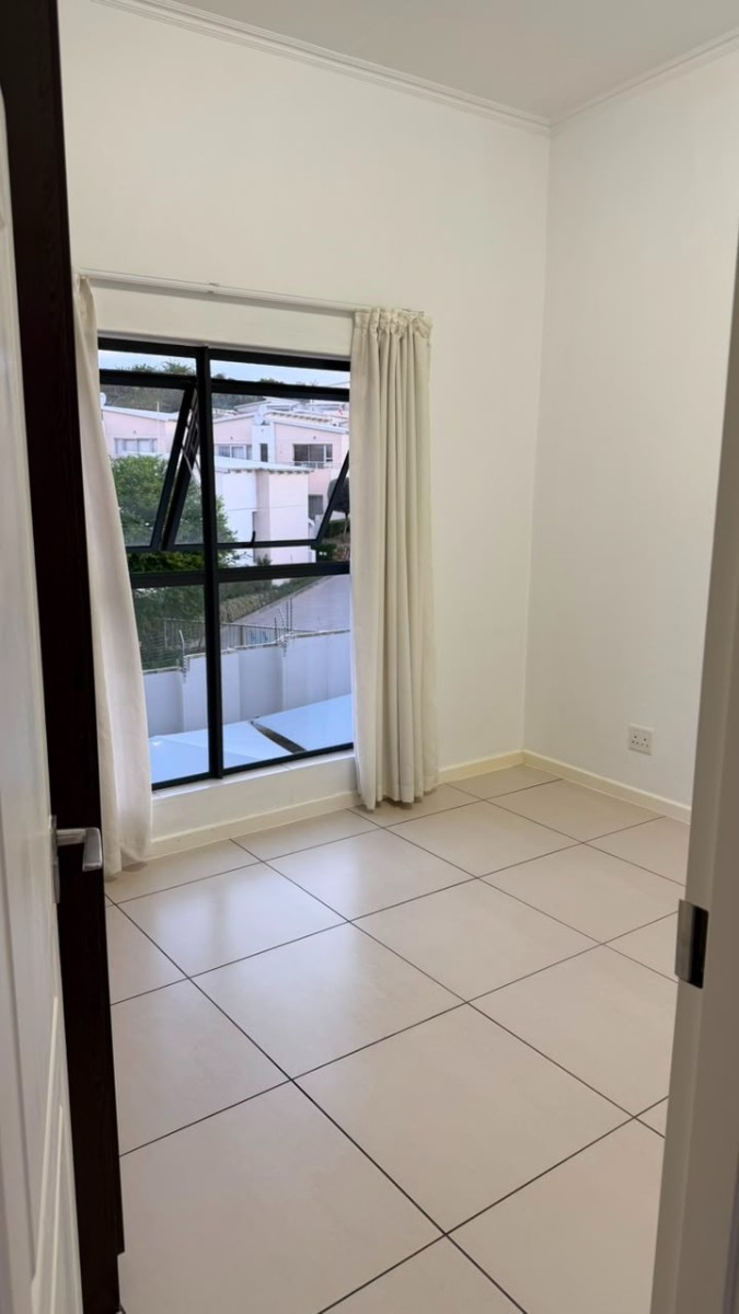 Apartment for rent in Dainfern, Sandton, 54 m²