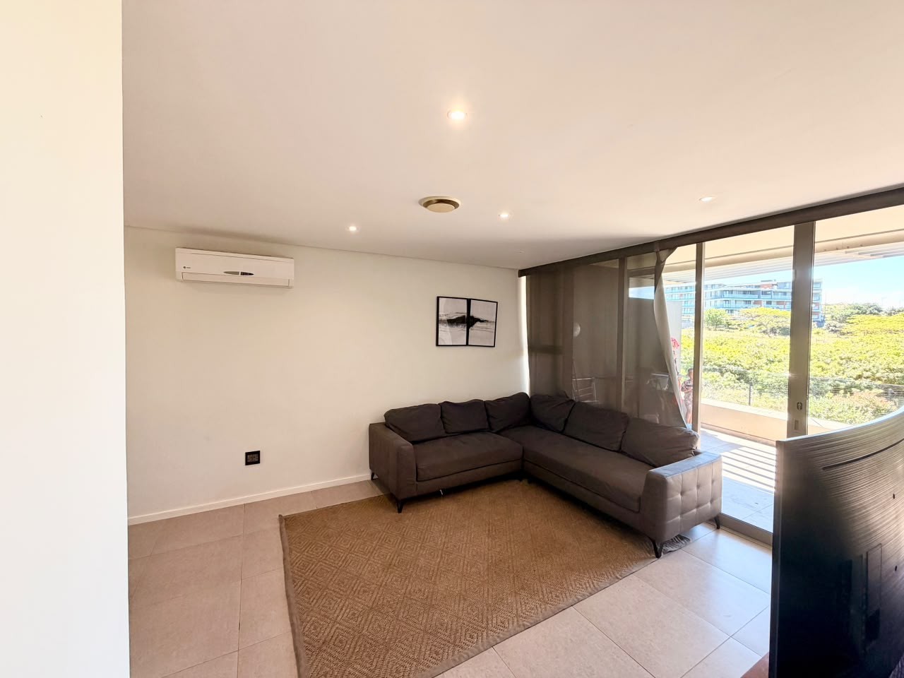 Apartment for rent in Sibaya Precinct, Umhlanga, KwaZulu Natal