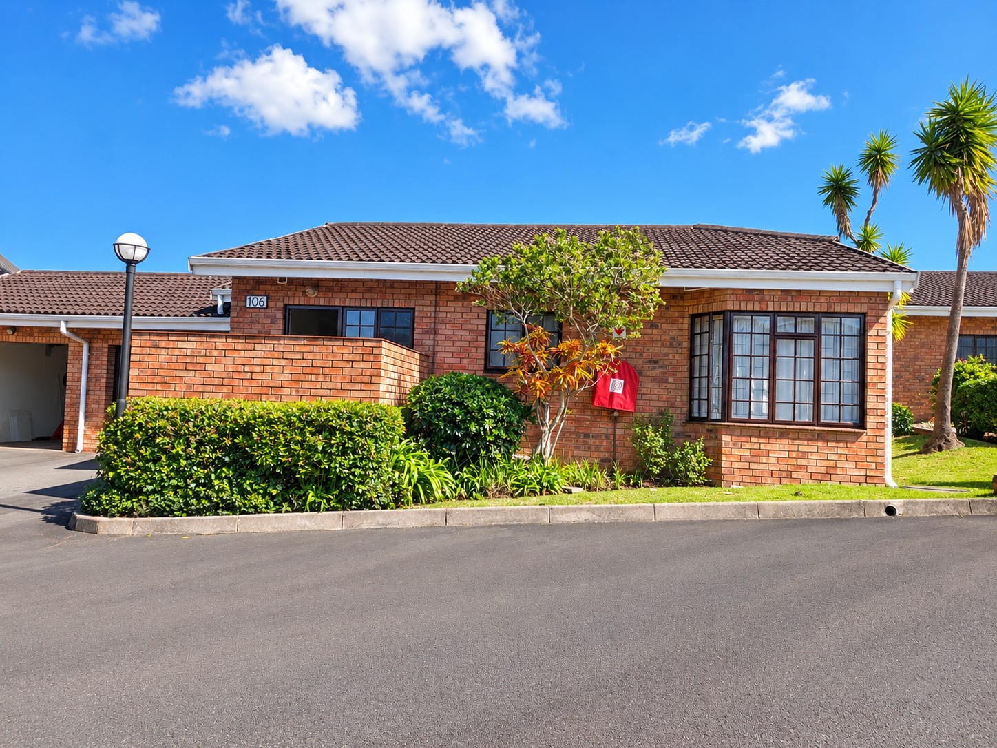Townhouse for sale in Margate, KwaZulu Natal, 116 m²