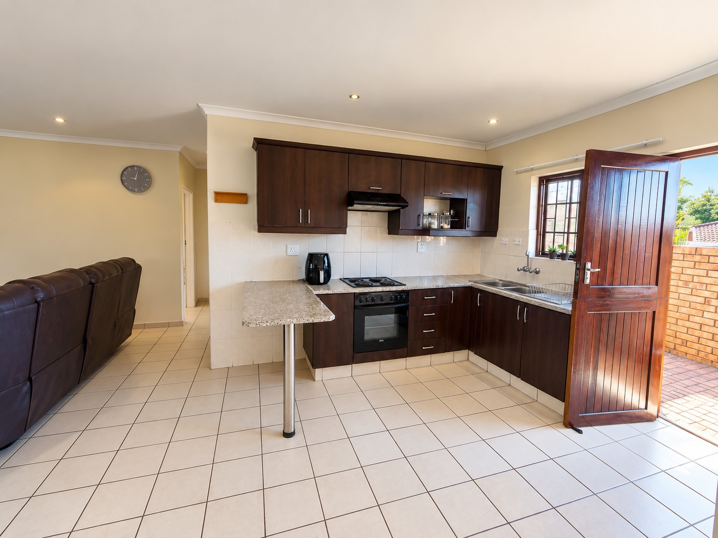 Townhouse for sale in Margate, KwaZulu Natal, 116 m²