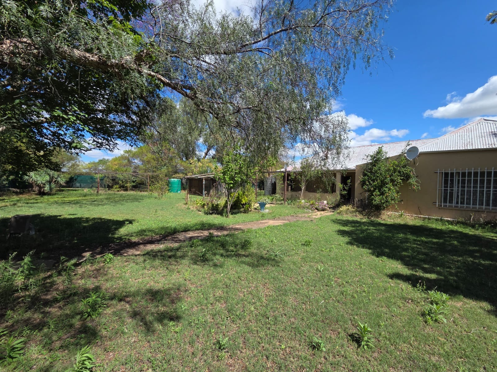 Small Holding for sale in Mafikeng Rural, Mafikeng, North West