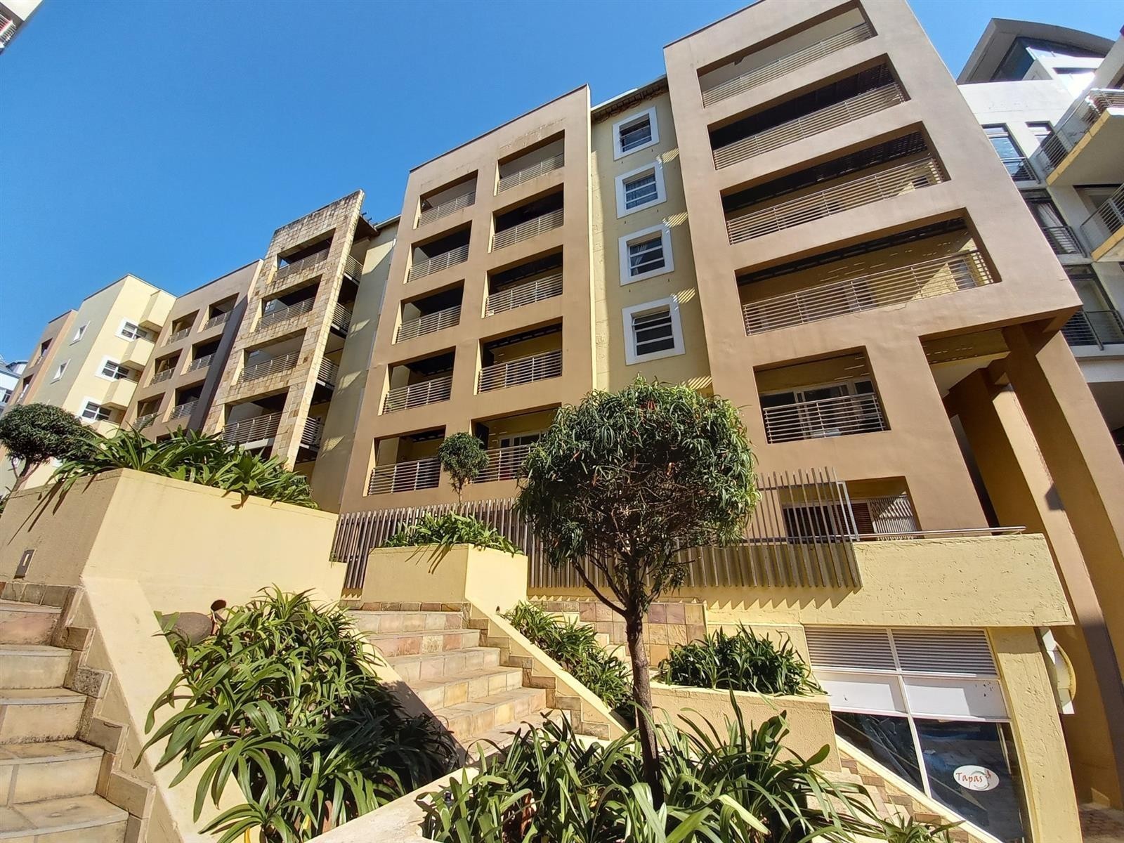 Apartment for rent in Umhlanga Ridge, Umhlanga, KwaZulu Natal, 43 m²