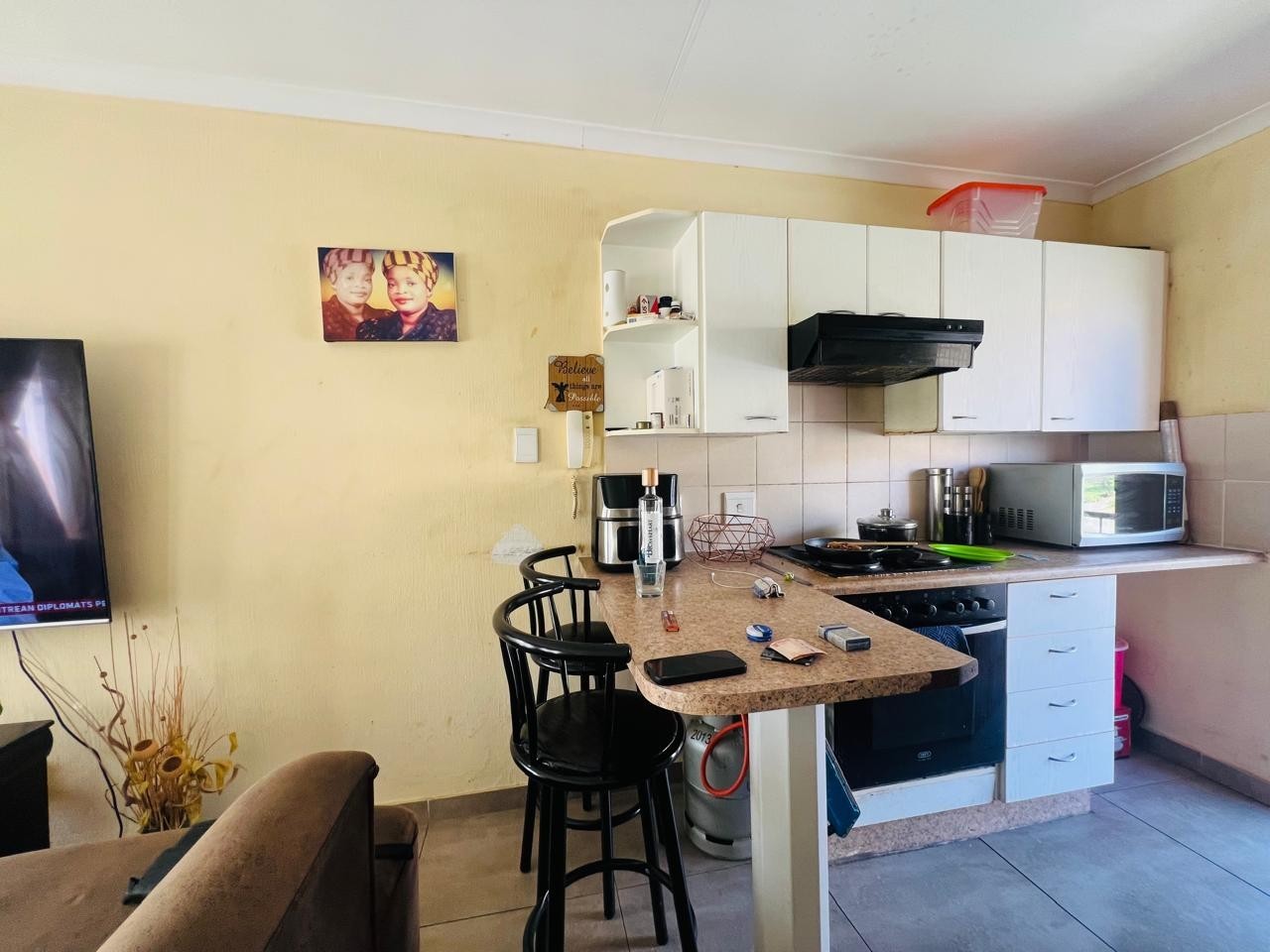 Apartment for sale in Honeydew Grove, Roodepoort, 60 m²