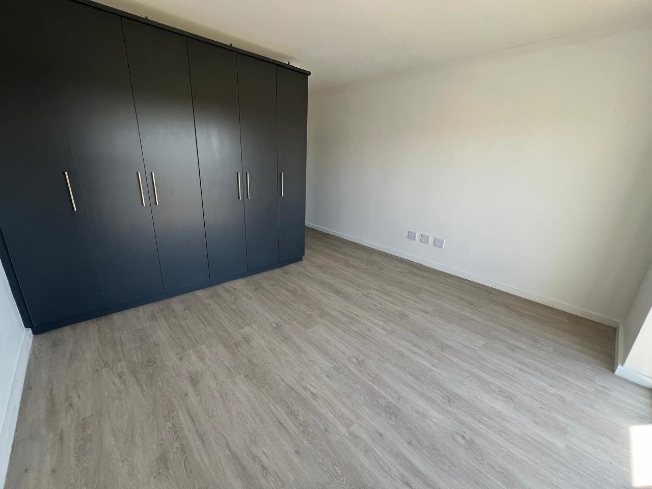 Apartment for sale in Sandown, Blouberg, 125 m²