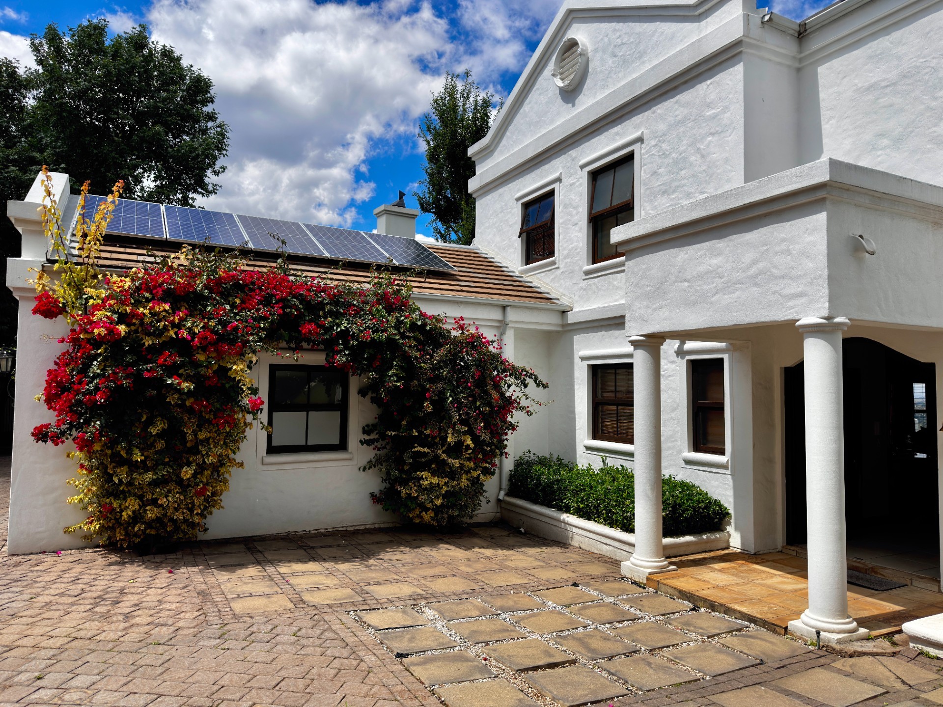 House for sale in Waterkloof Ridge, Pretoria, 492 m²