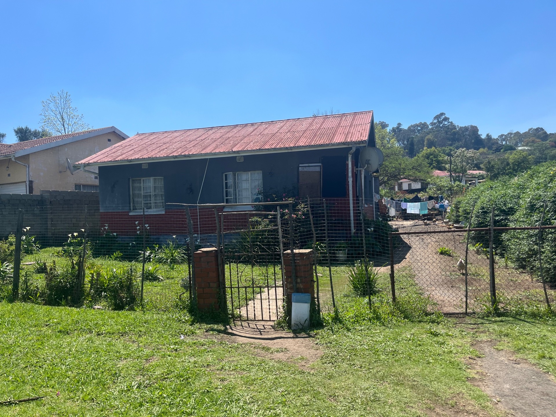 House for sale in Glencoe, KwaZulu Natal, 2400 m²