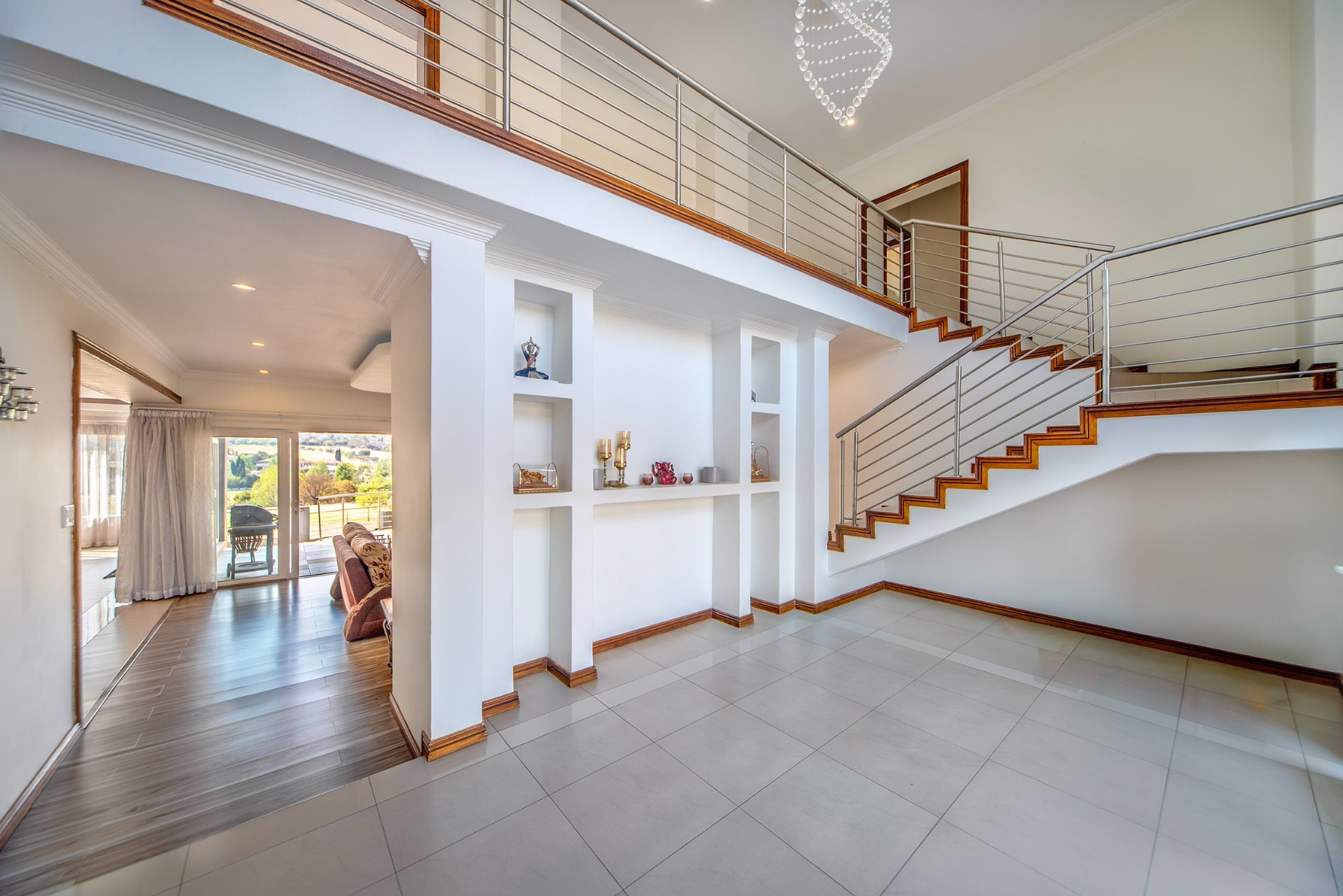 House for sale in Blue Valley Golf Estate, Centurion, 950 m²