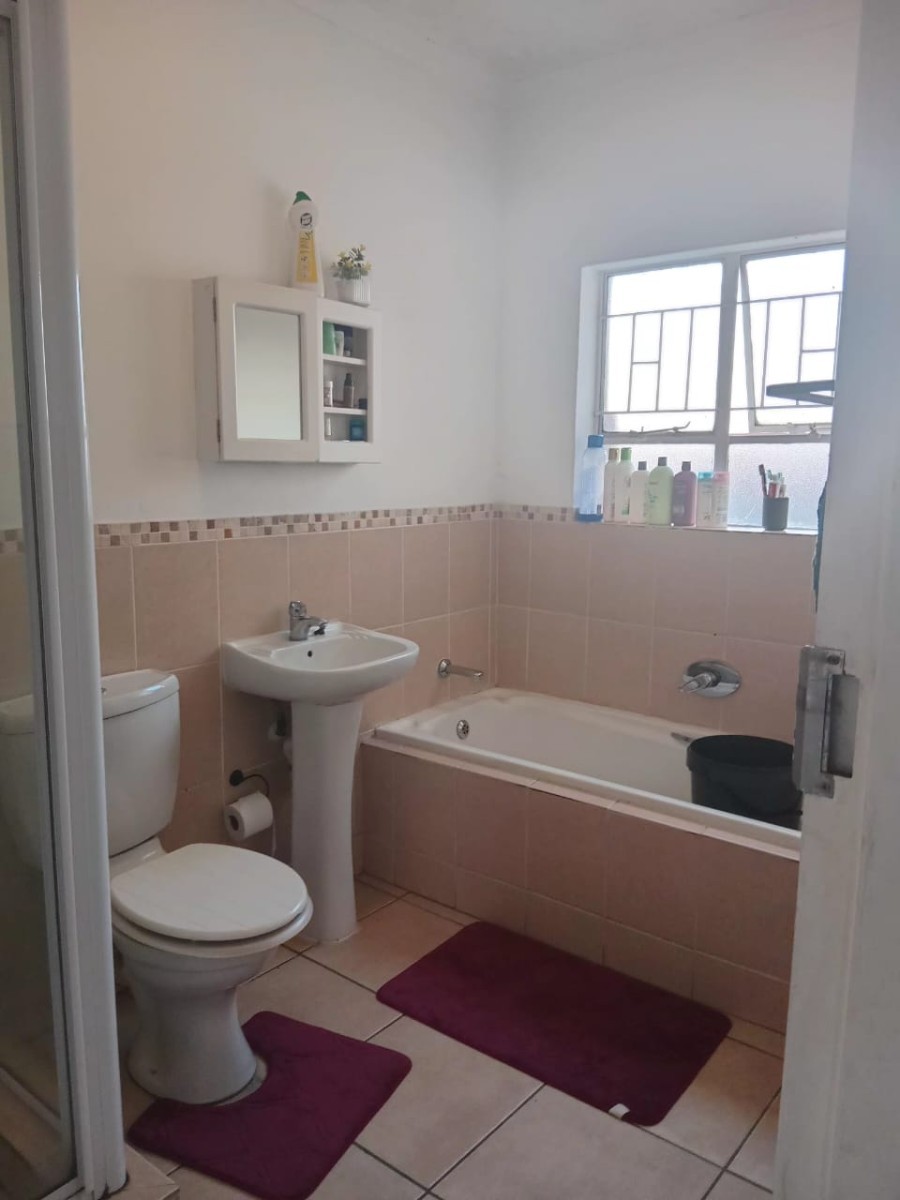 Apartment for sale in Ormonde, Johannesburg