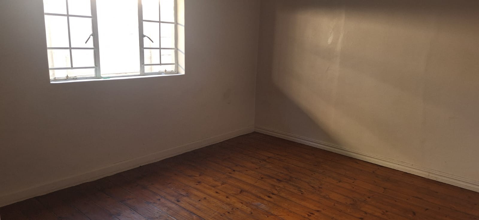 House for sale in Silverton, Pretoria, 1297 m²