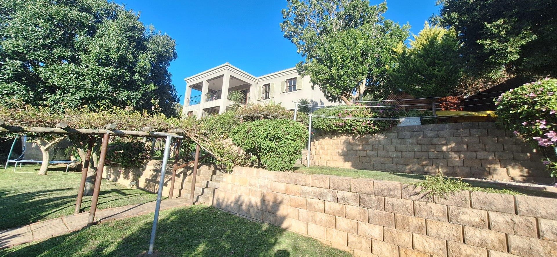 House for rent in Knysna Heights, Knysna, 275 m²