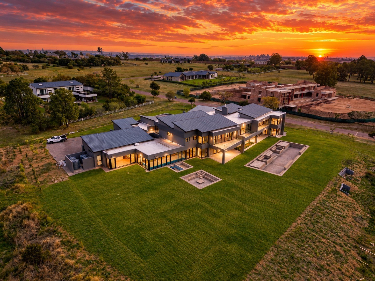 Contemporary Country Living on a Grand Scale