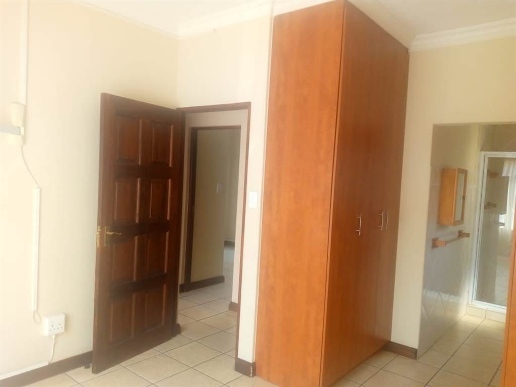 Apartment for sale in West Acres, Nelspruit, 82 m²