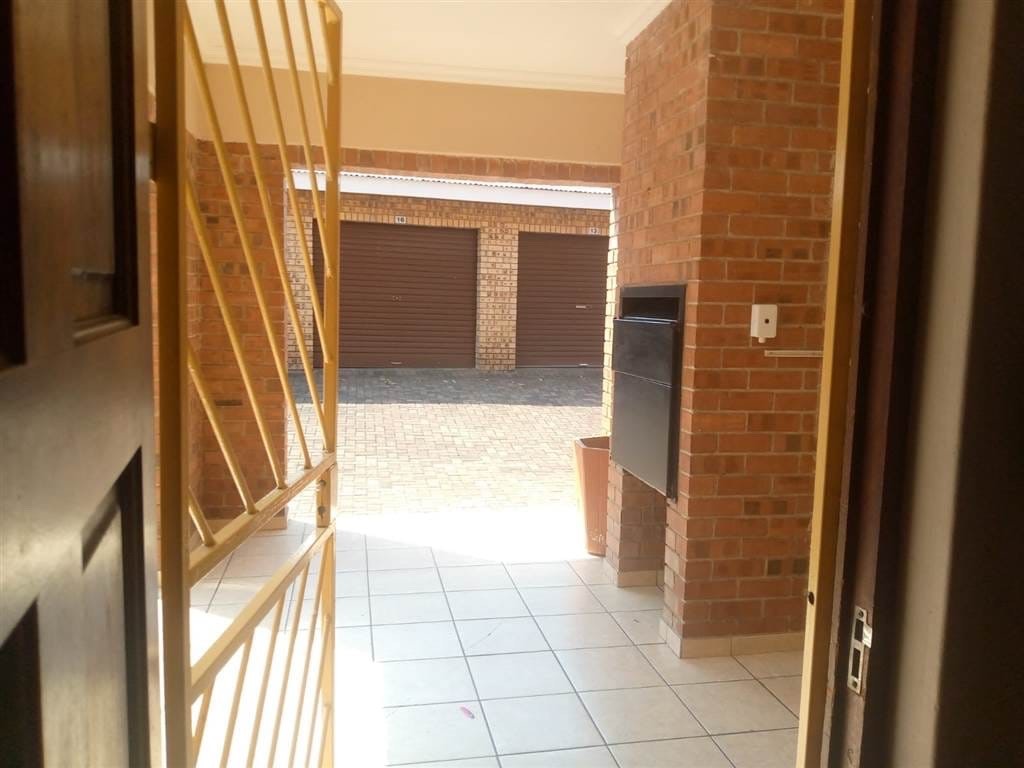 Apartment for sale in West Acres, Nelspruit, 82 m²