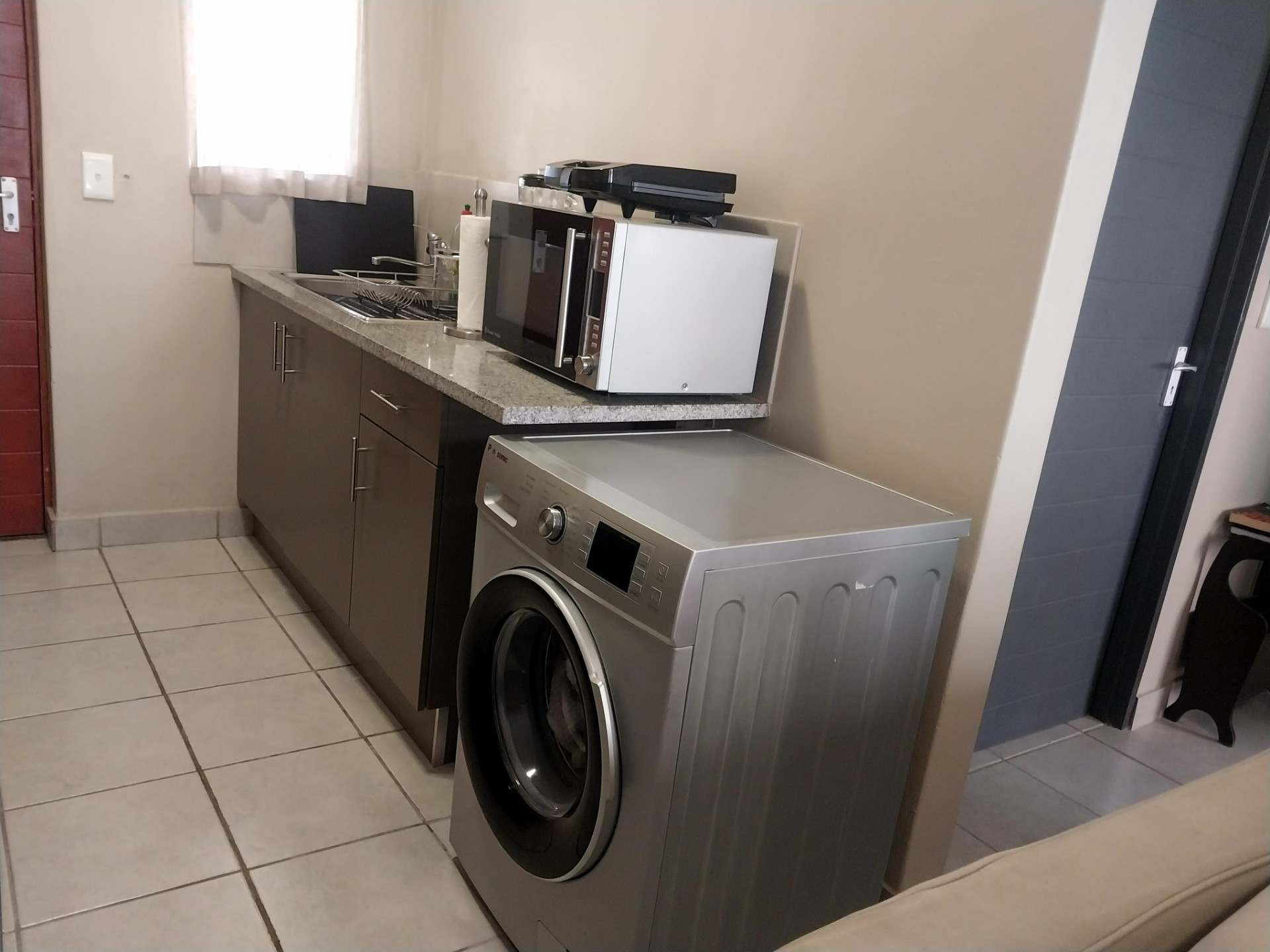 Apartment for sale in Scottsdene, Kraaifontein, 281 J (1st floor), Sunset Village West, 1 Chimes Street, Scottsdene, Kraaifontein, Western Cape, 39 m²