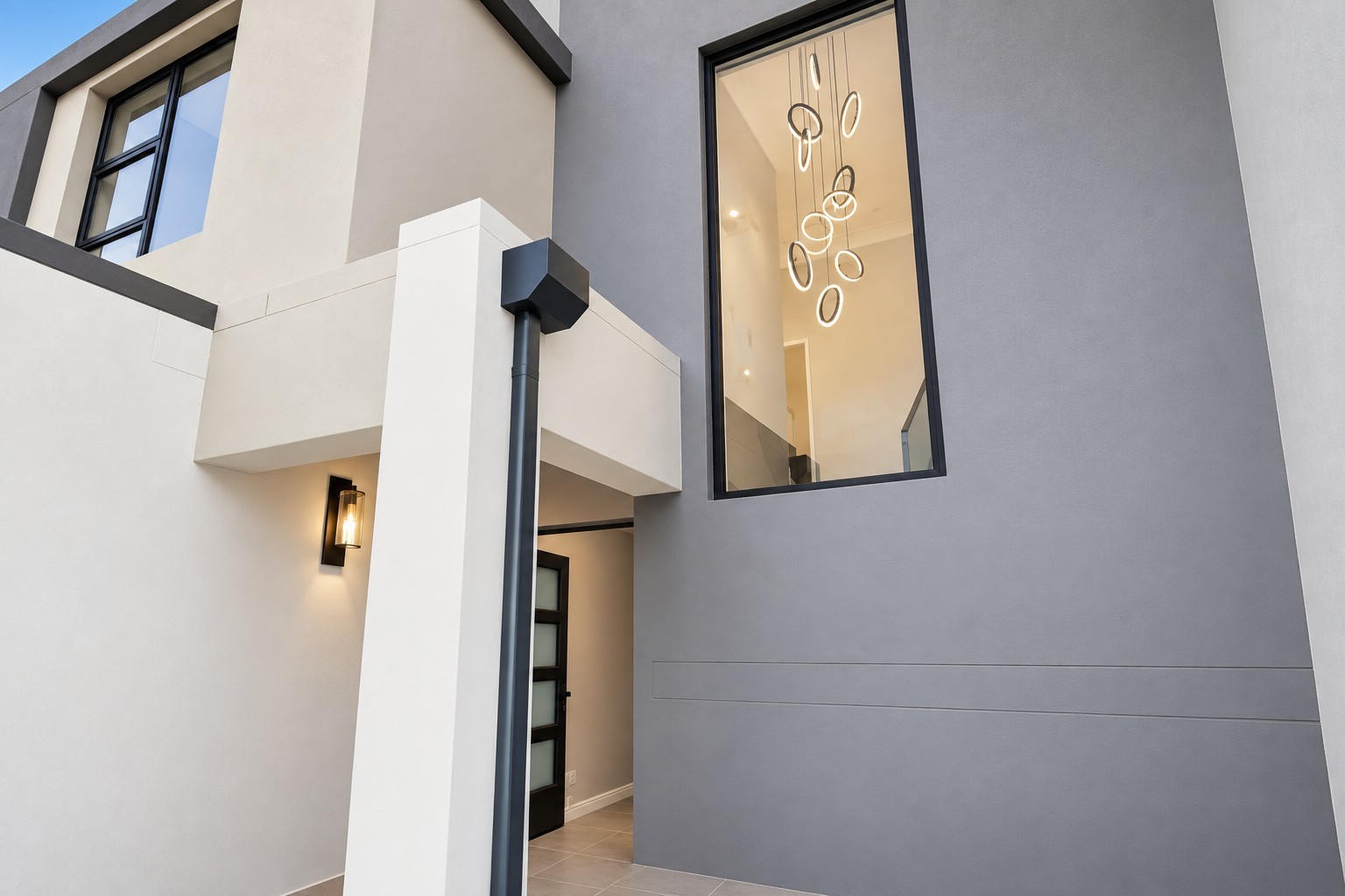 House for sale in Sandown, Blouberg, 245 m²
