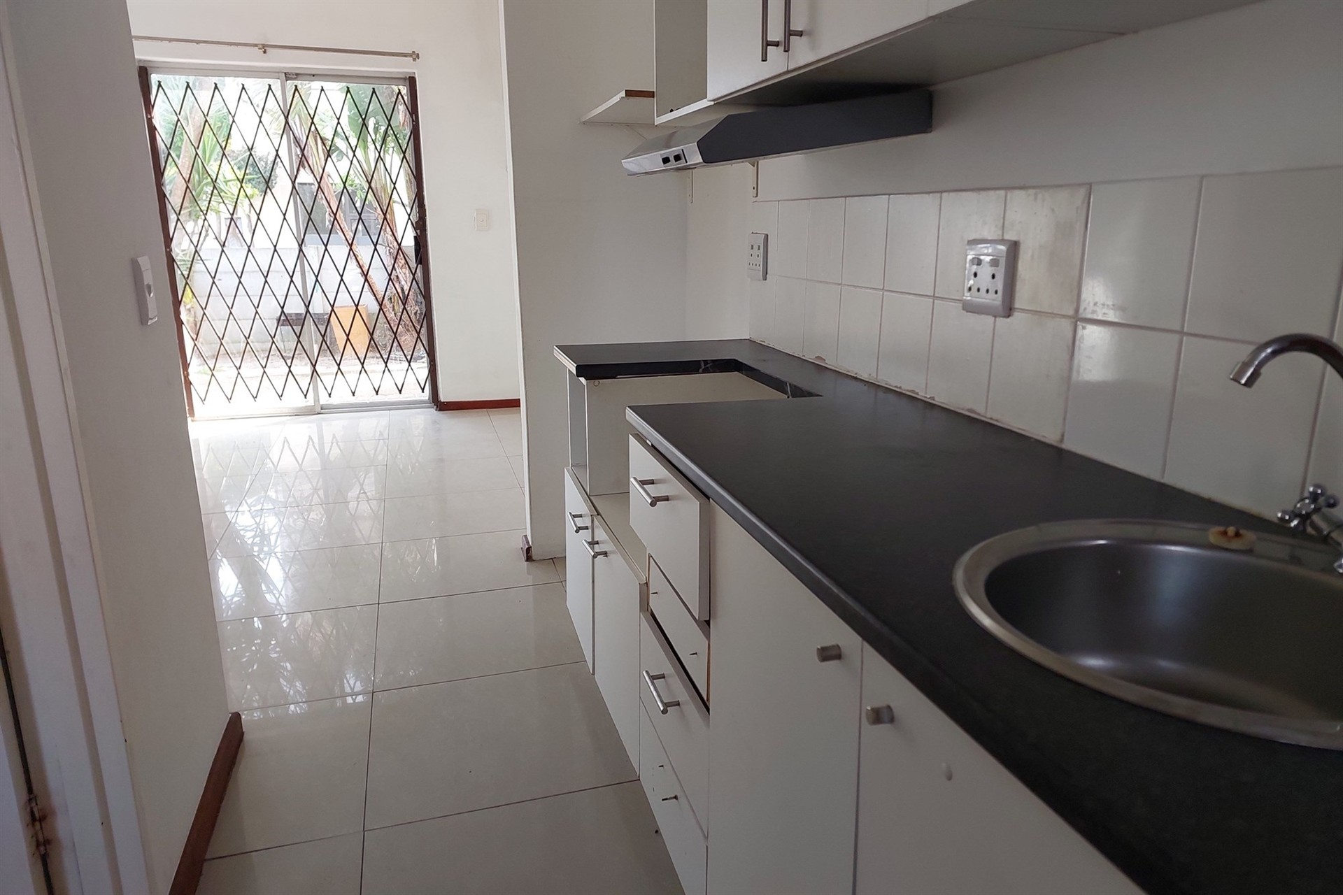Apartment for rent in Parklands, Blouberg, 26 m²