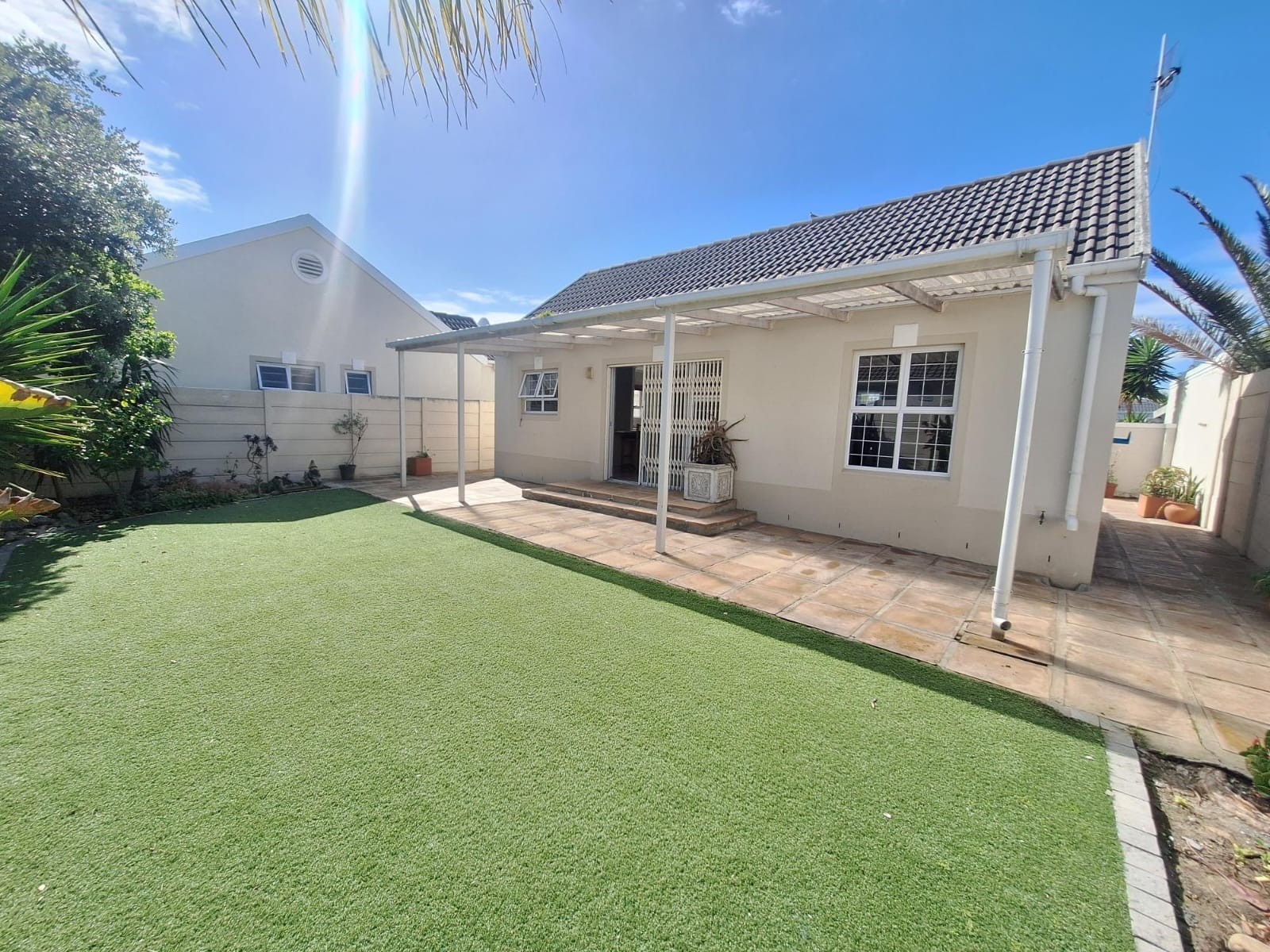 House for sale in Sunningdale, Blouberg, 85 m²