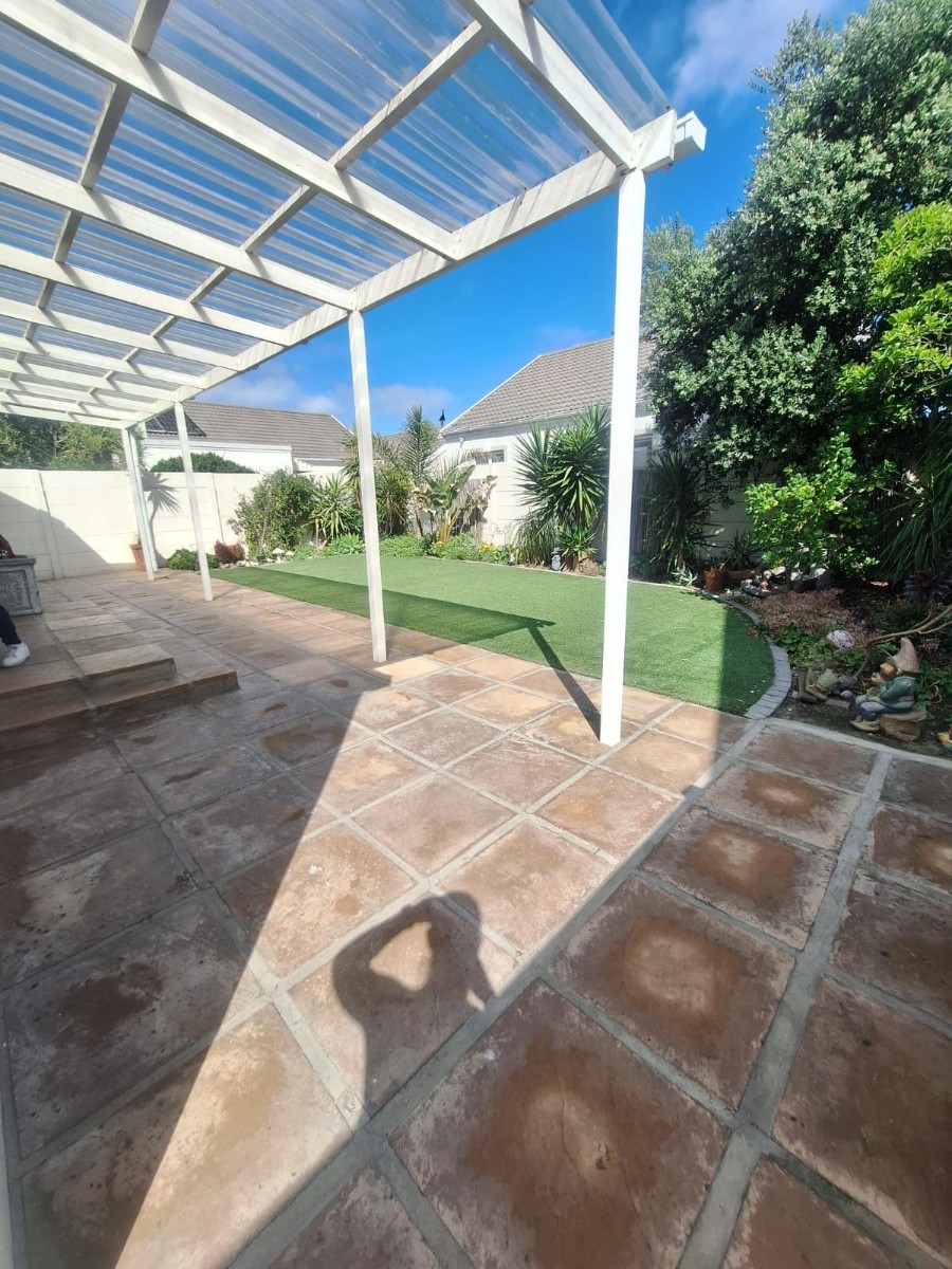 House for sale in Sunningdale, Blouberg, 85 m²