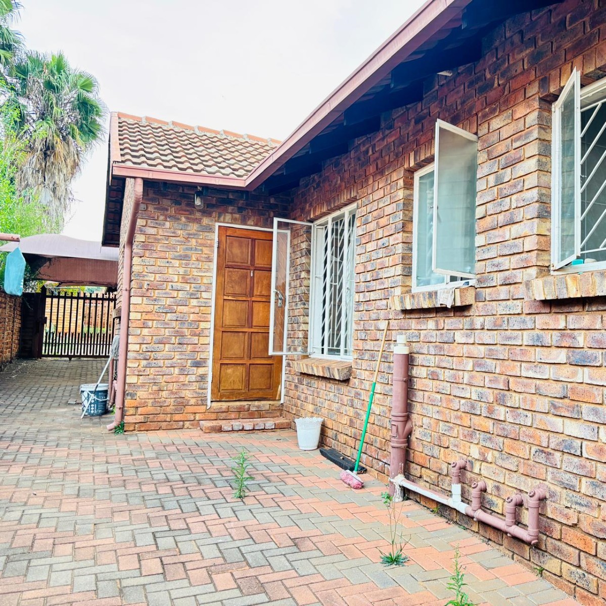 House for sale in Chantelle, Akasia, 110 m²